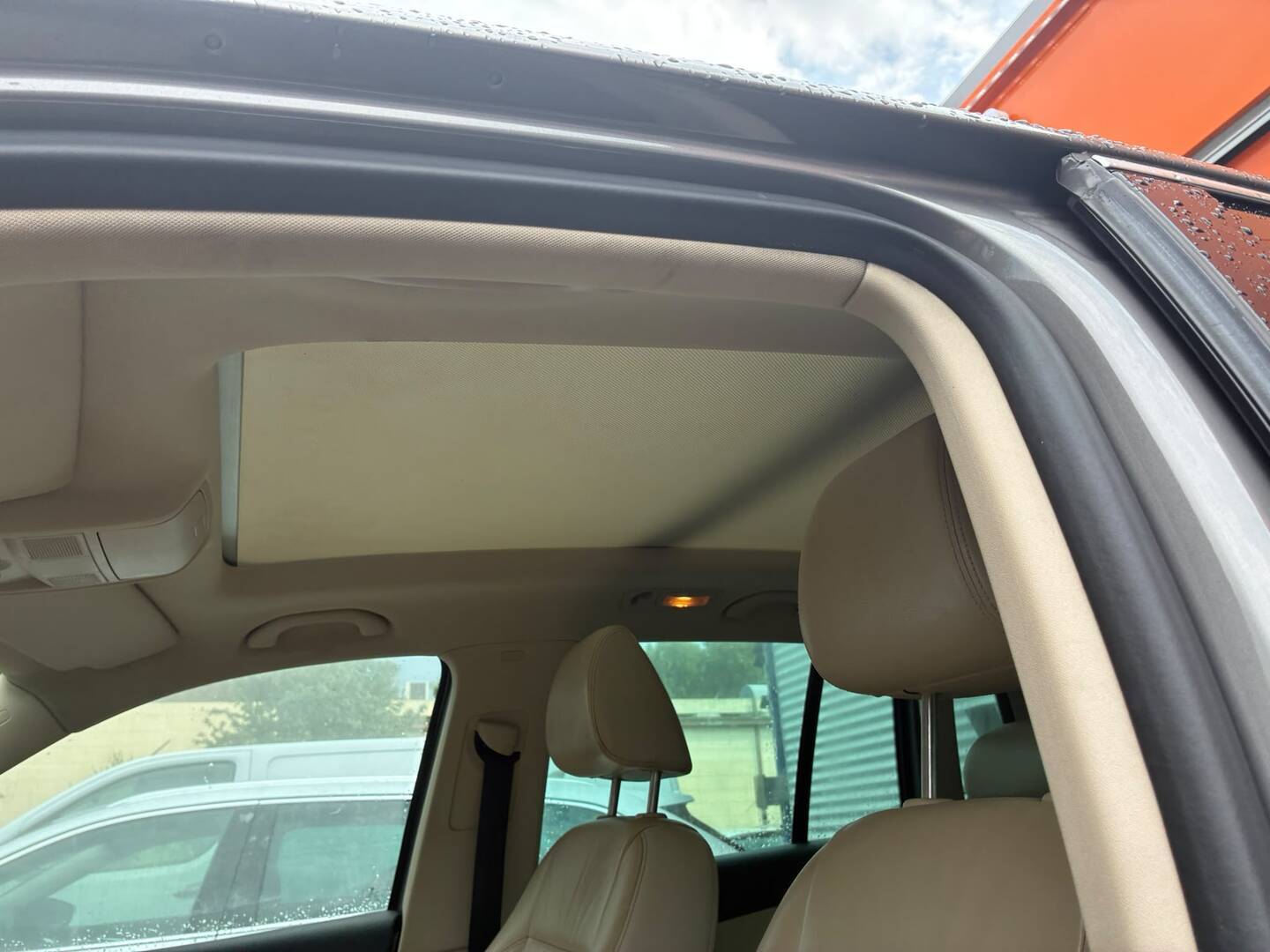 VOLKSWAGEN Tiguan 2010