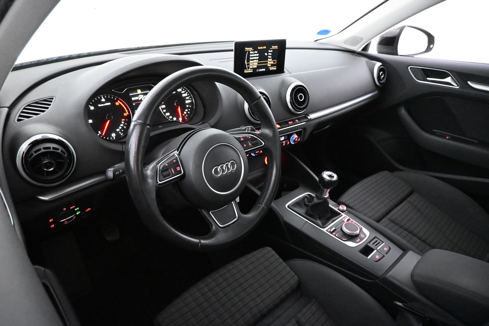 AUDI A3 2015