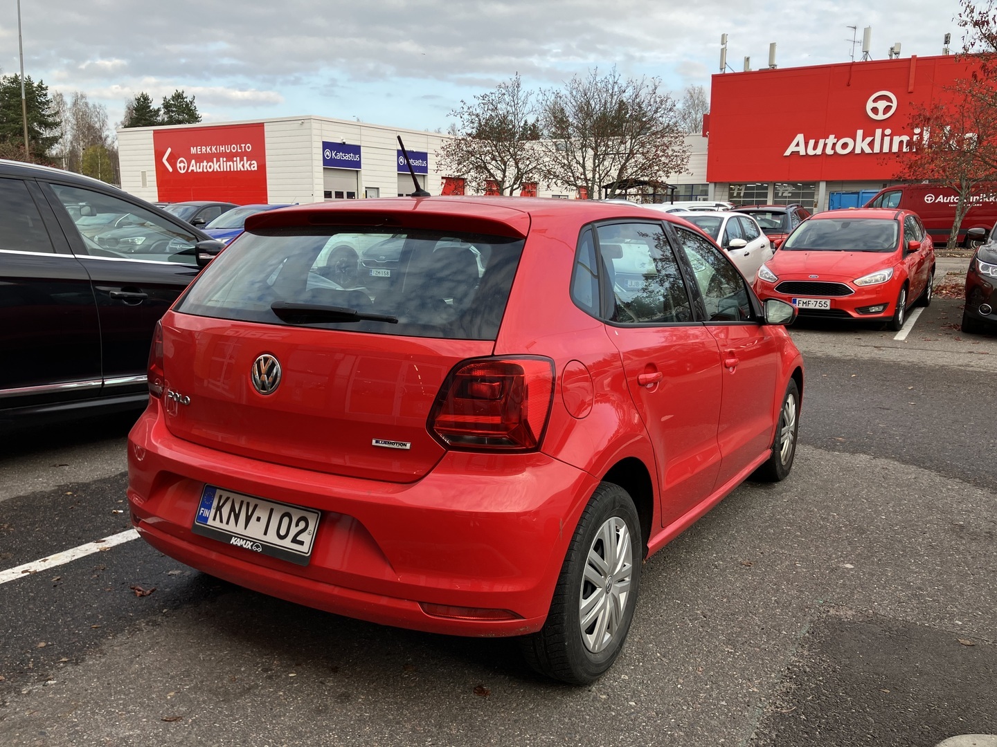 VOLKSWAGEN Polo 2016