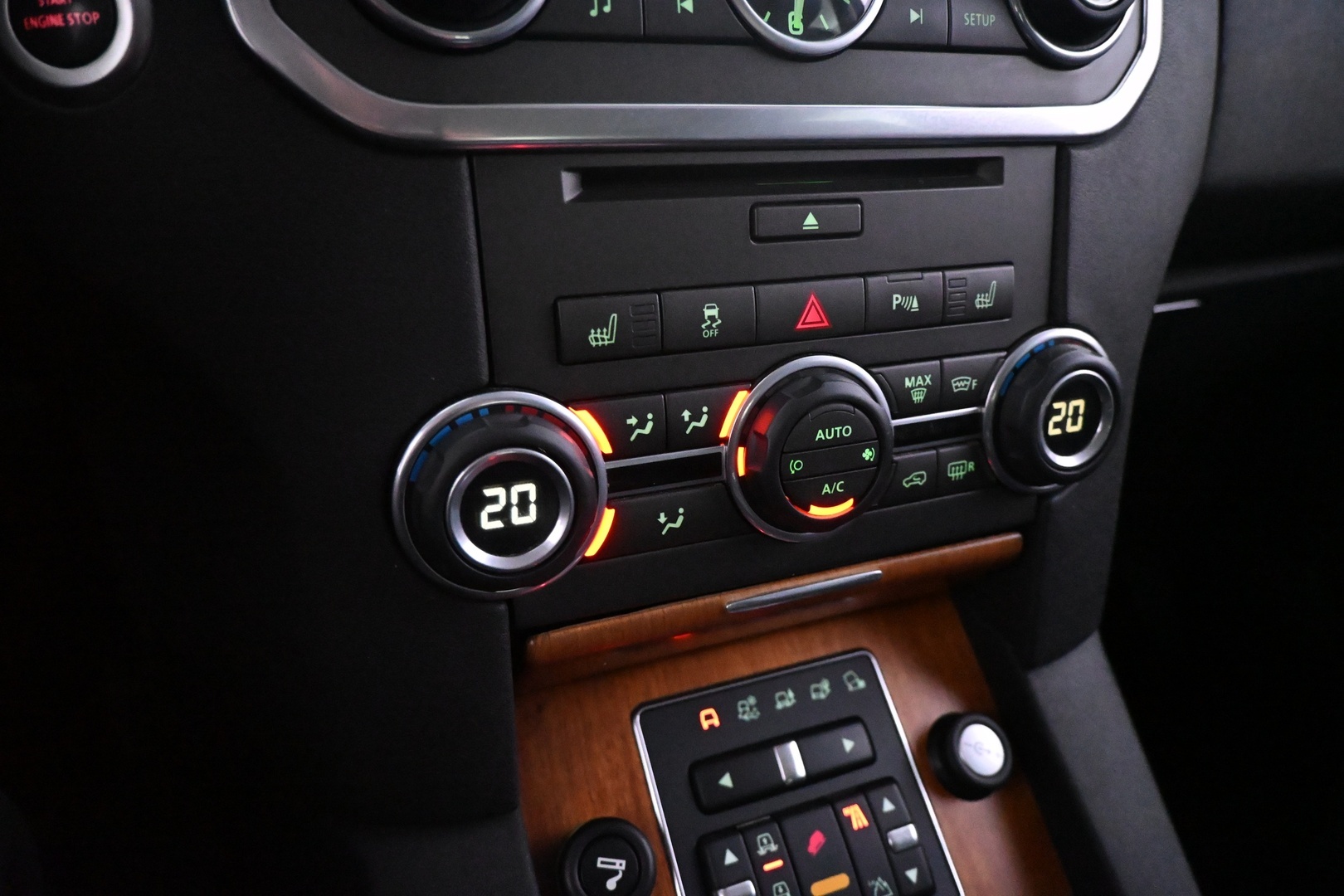LAND ROVER Discovery 2013