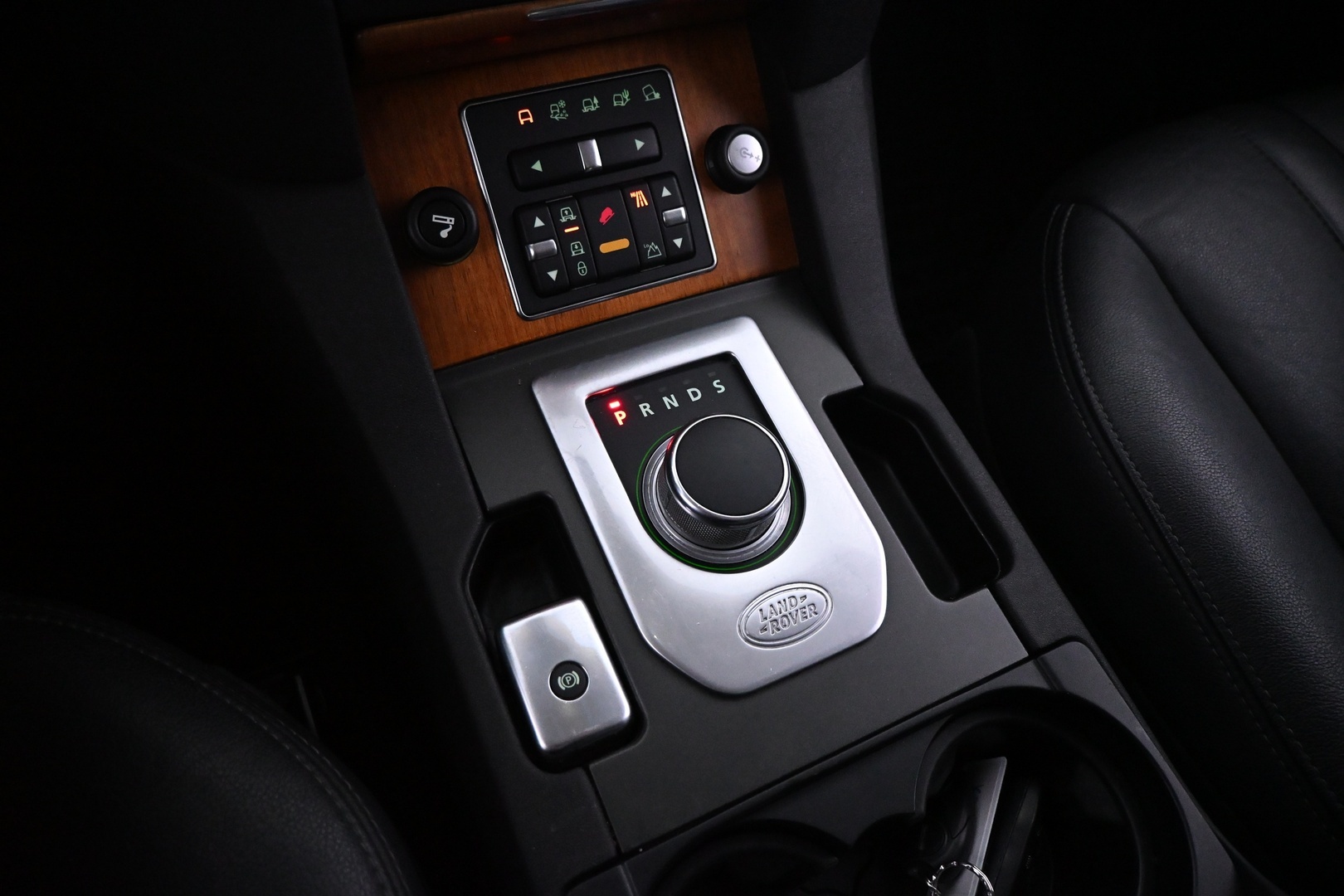 LAND ROVER Discovery 2013