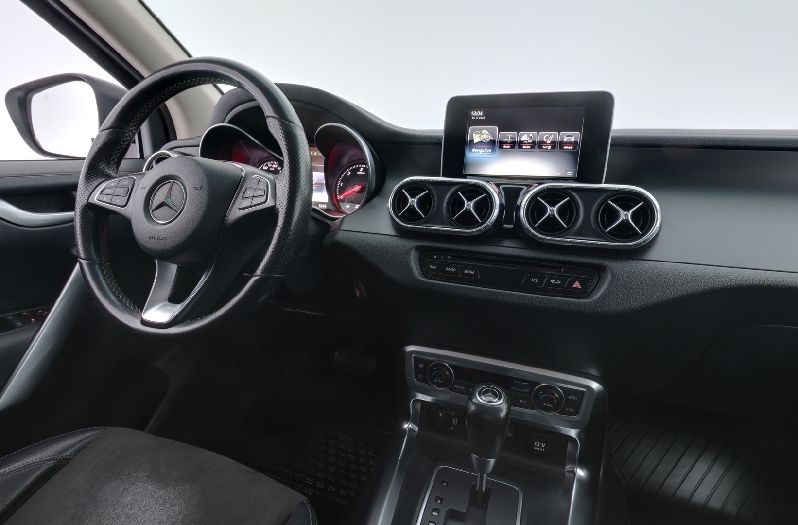 MERCEDES-BENZ X 2018