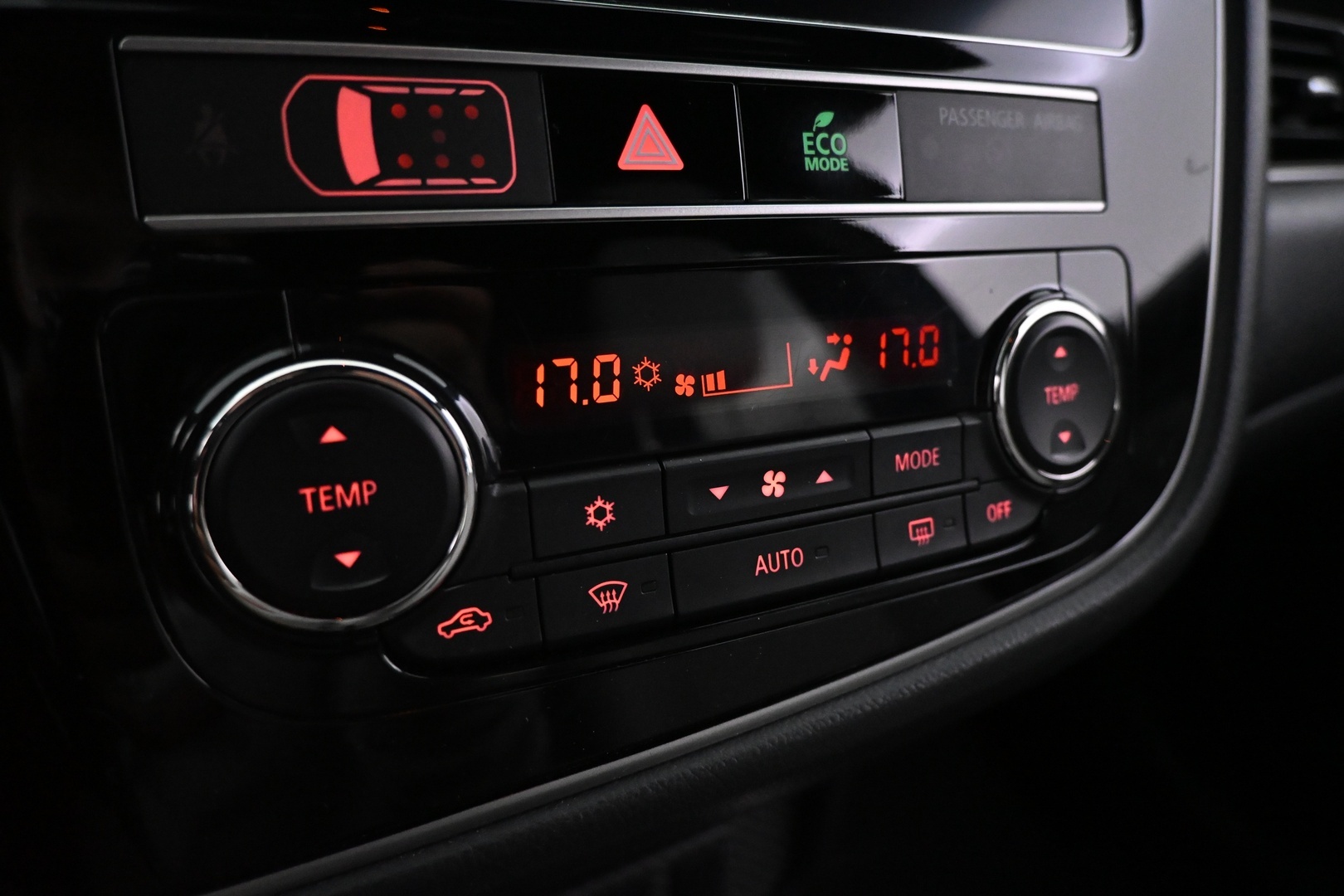 MITSUBISHI Outlander PHEV 2019