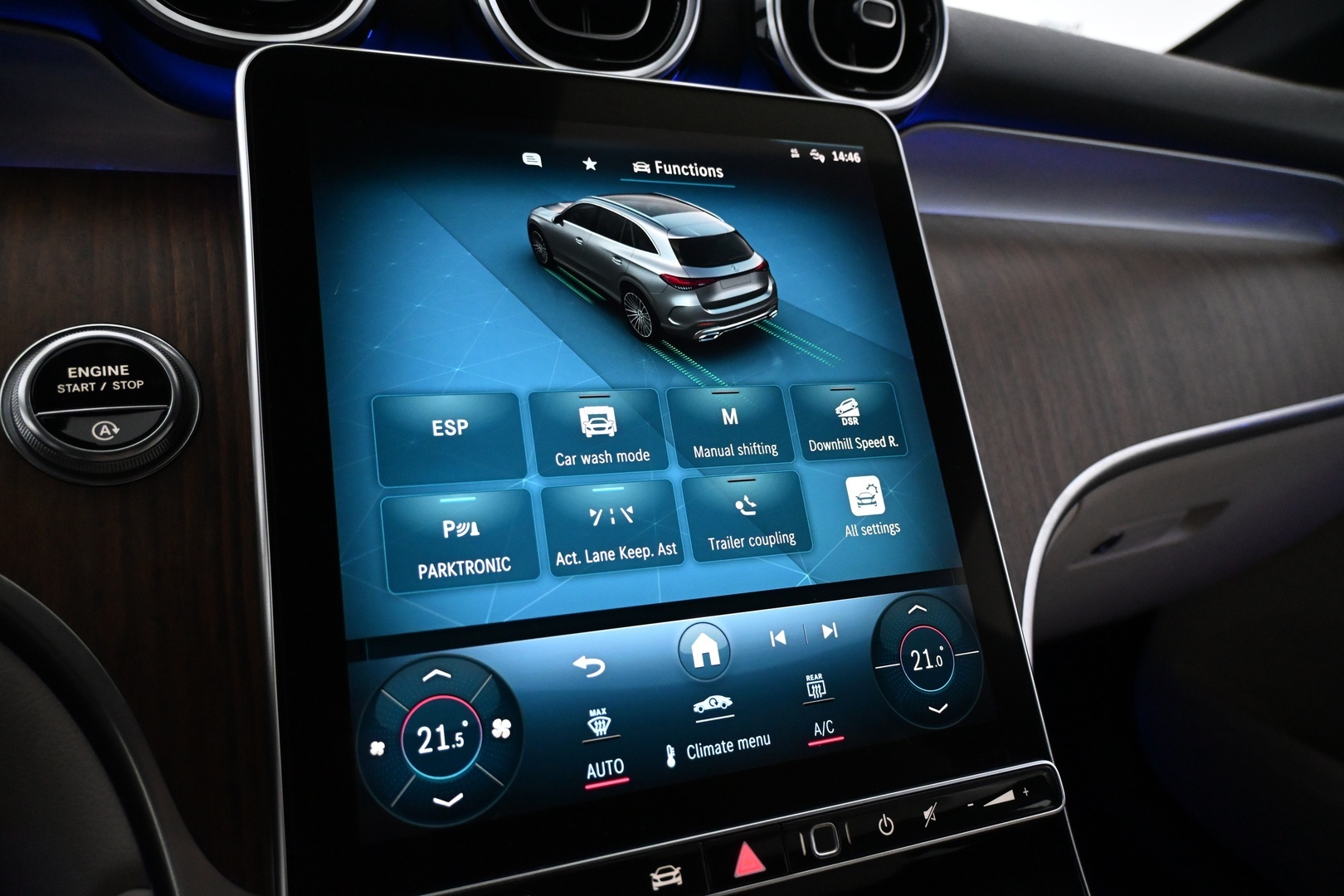 MERCEDES-BENZ GLC 2023