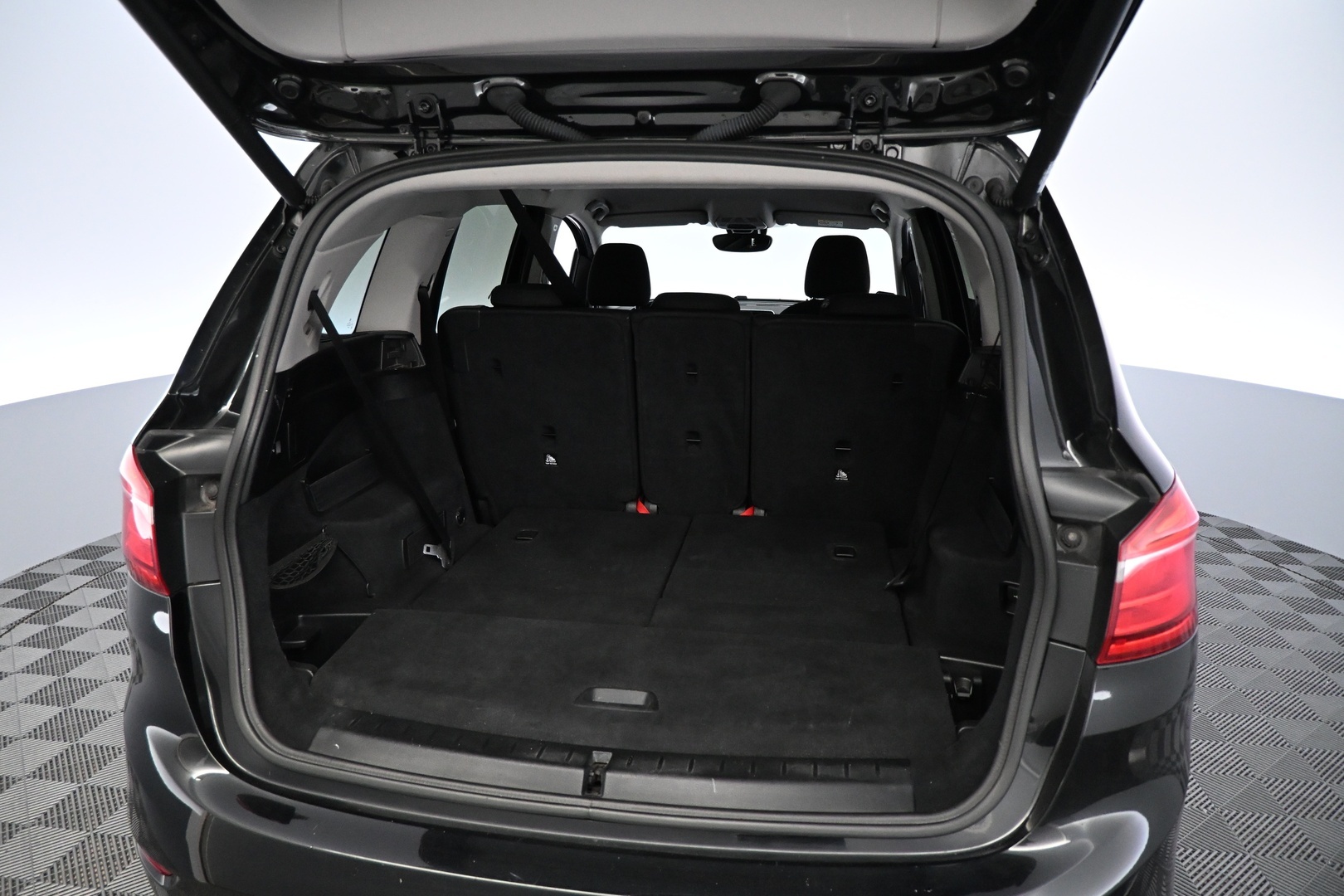 BMW 218 2016