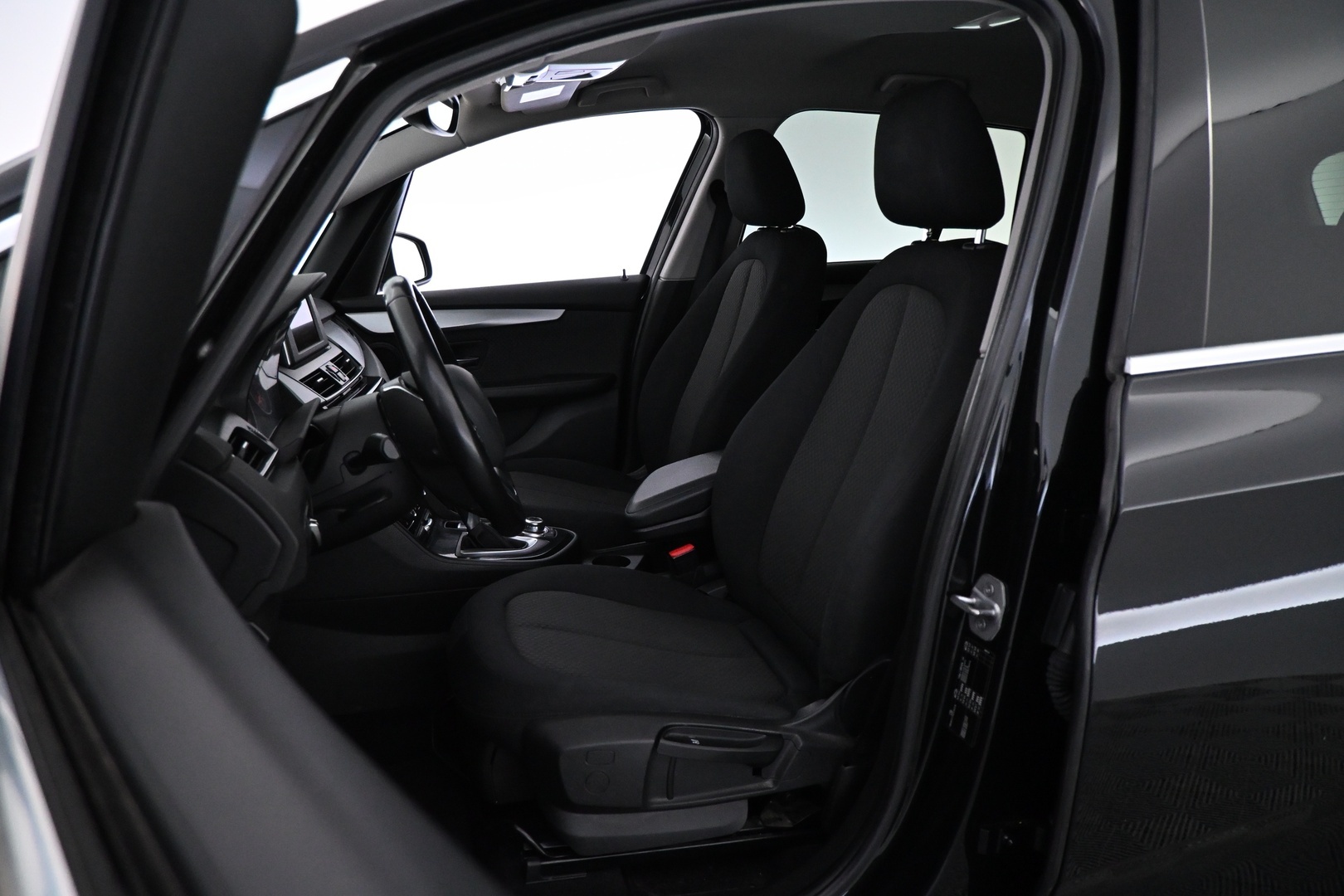 BMW 218 2016