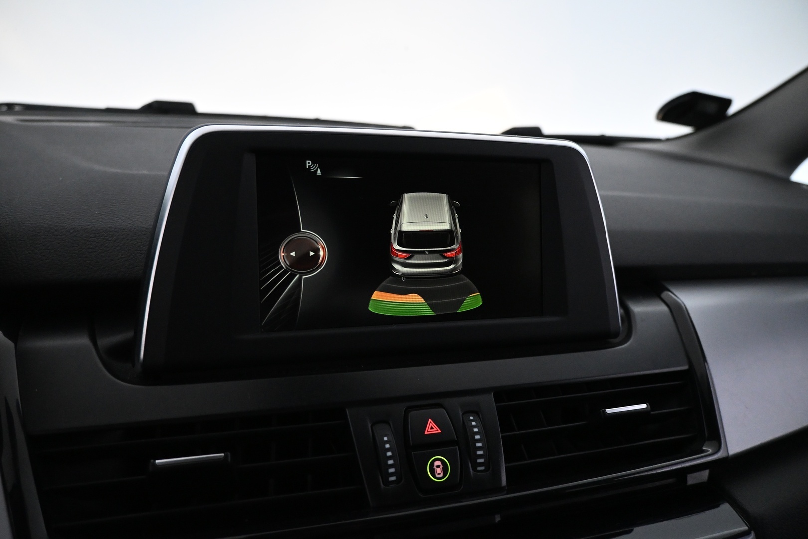 BMW 218 2016