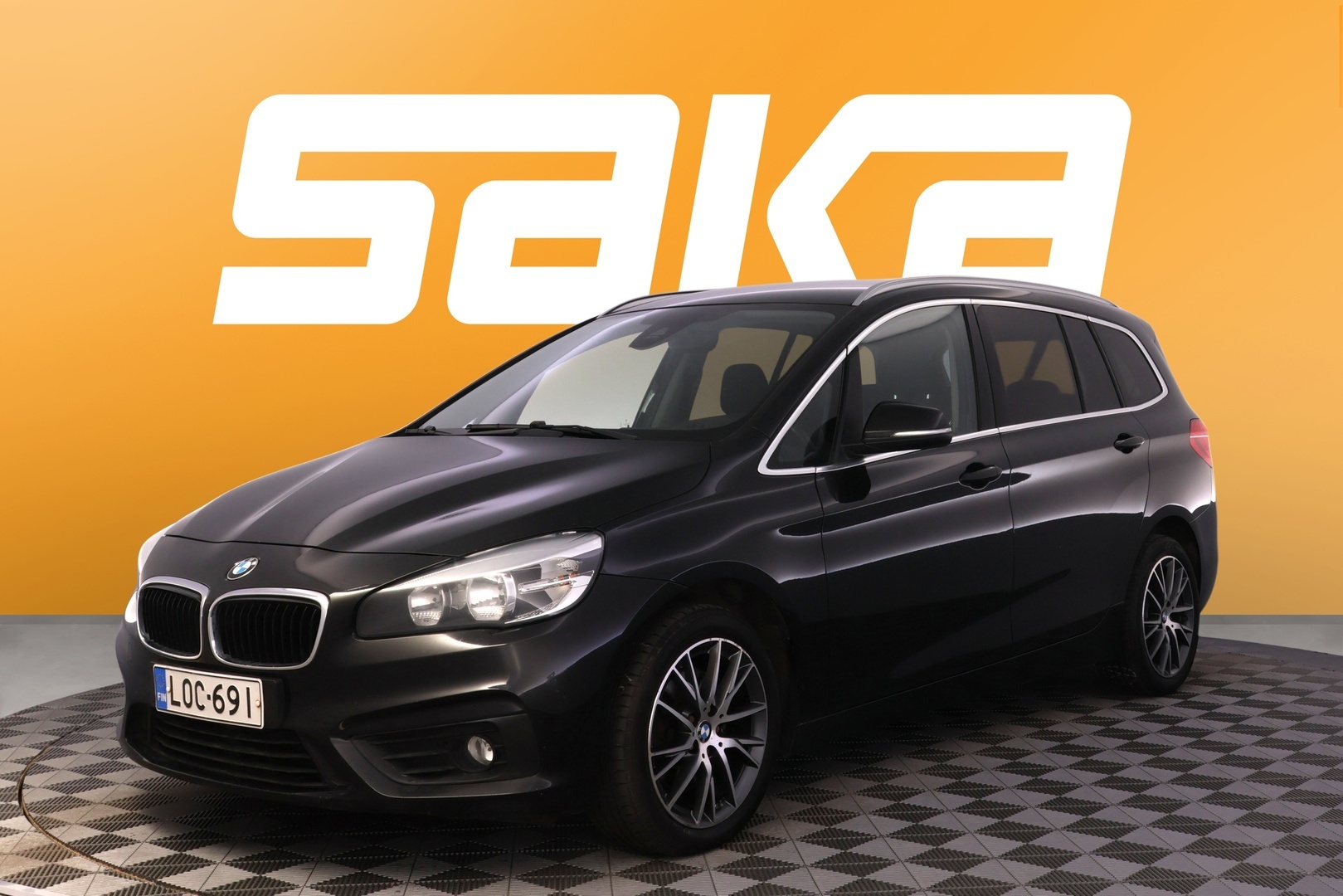 BMW 218 2016