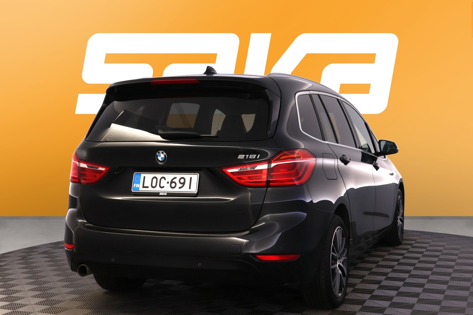 BMW 218 2016