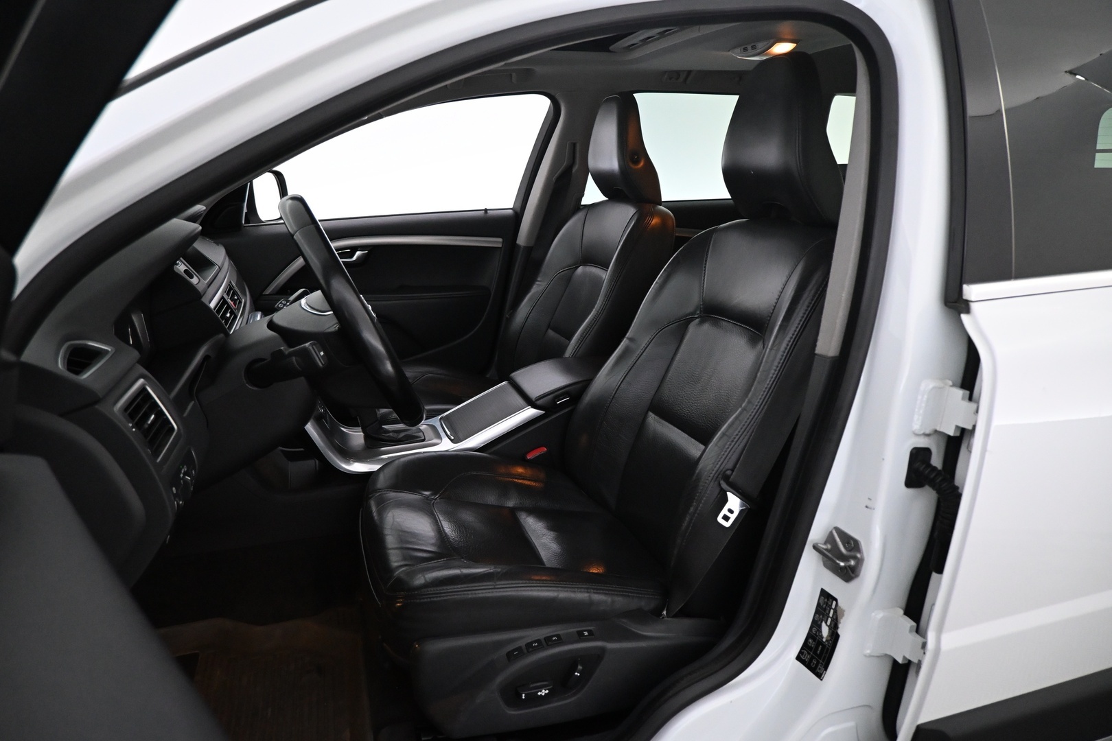 VOLVO XC70 2013