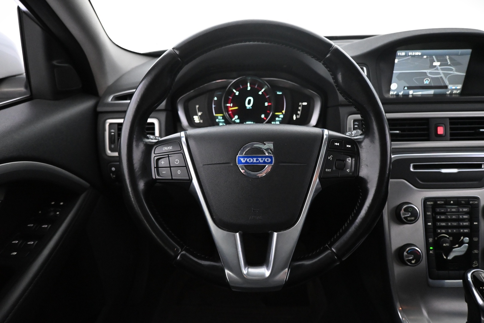 VOLVO XC70 2013