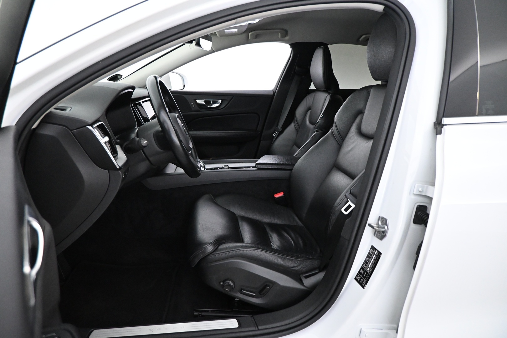 VOLVO S60 2021