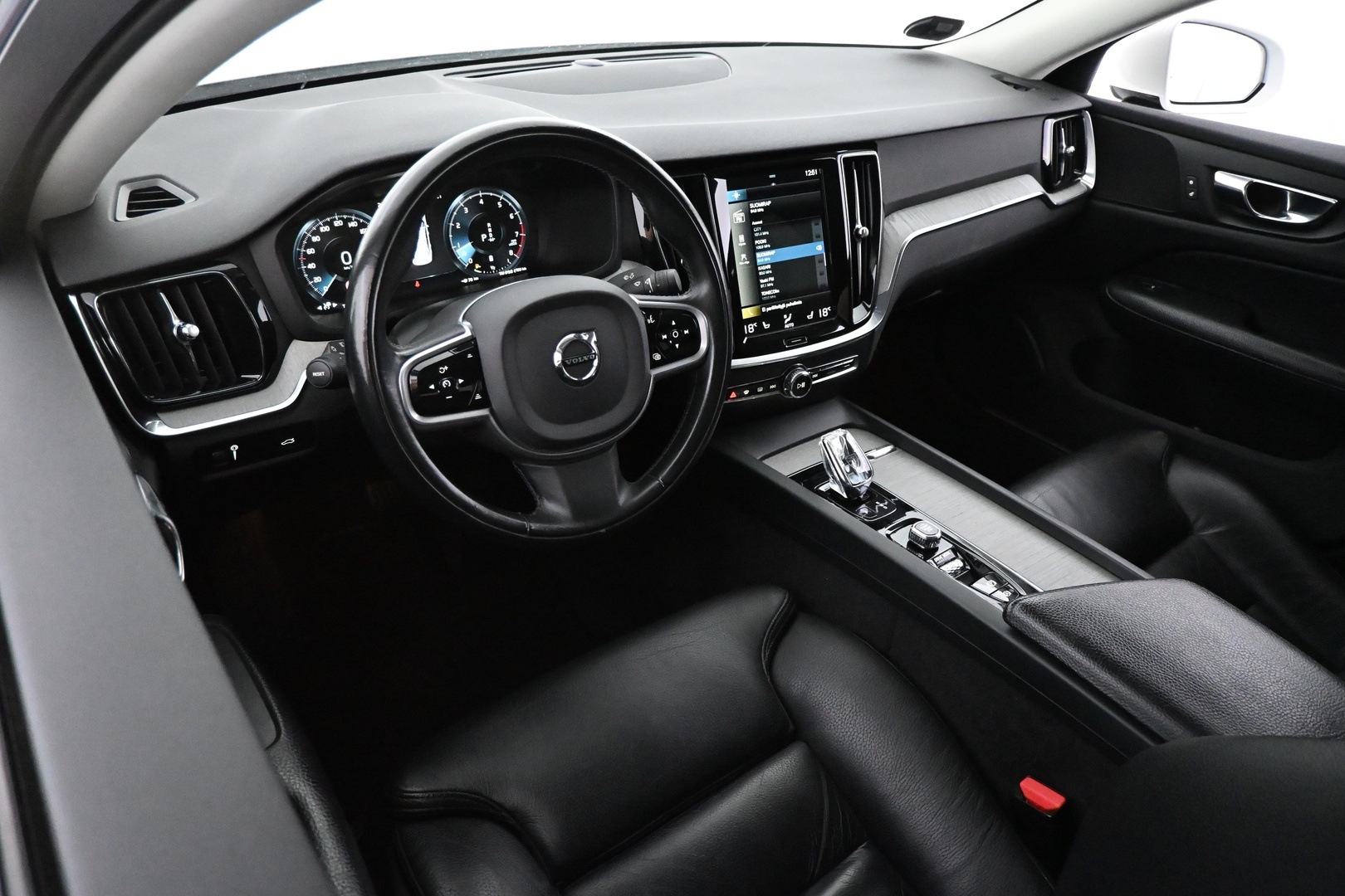 VOLVO S60 2021