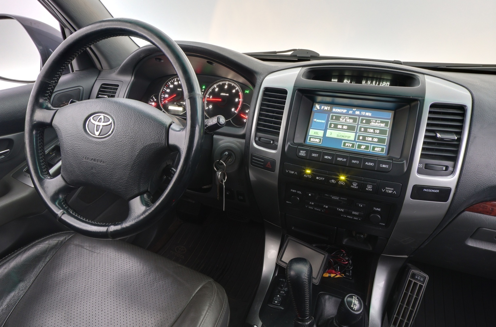 TOYOTA Land Cruiser 2007