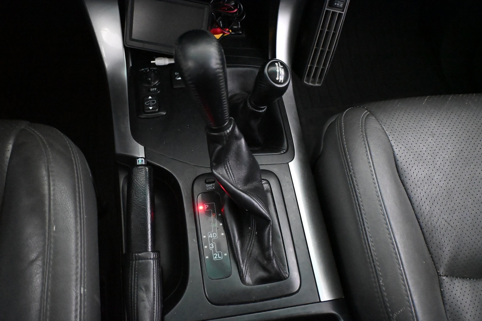 TOYOTA Land Cruiser 2007