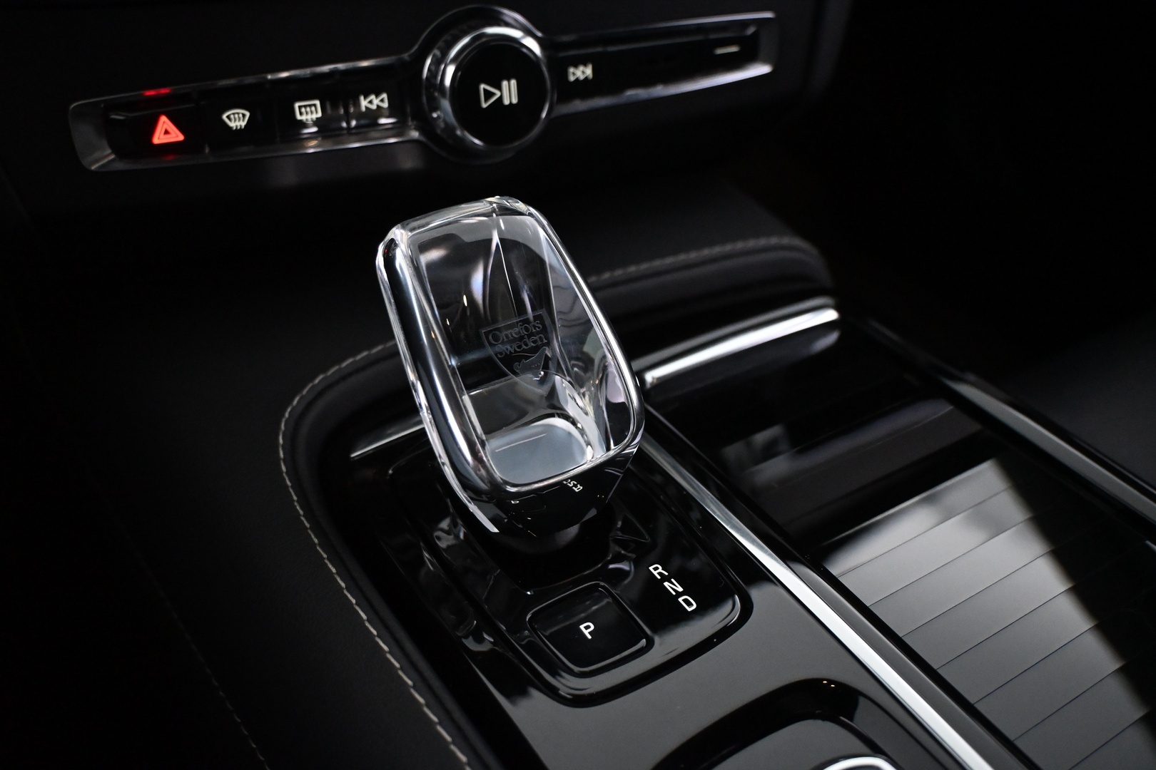 VOLVO V90 2023