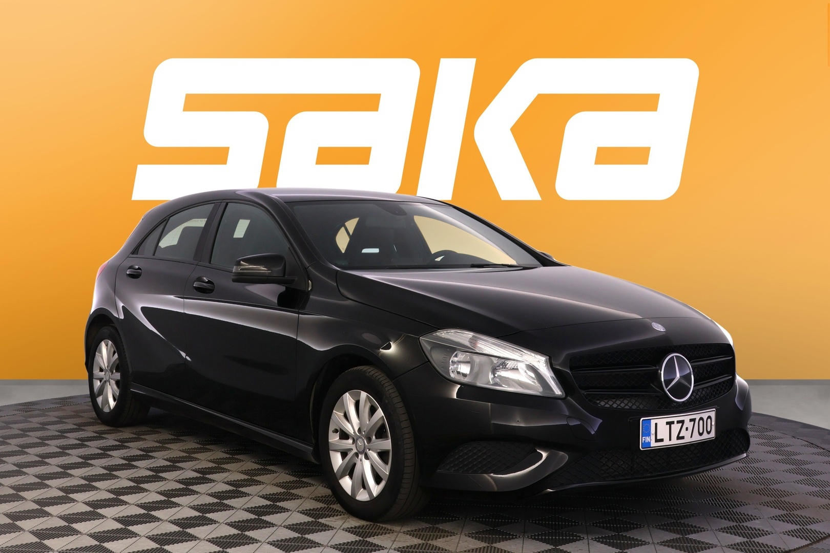 MERCEDES-BENZ A 2013