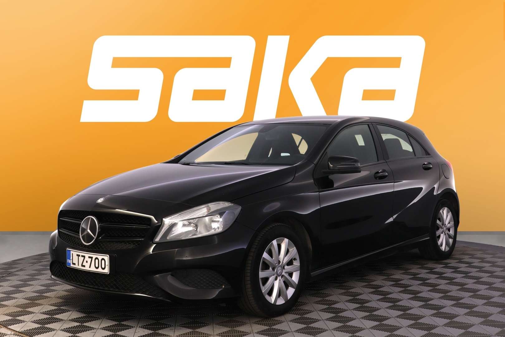 MERCEDES-BENZ A 2013