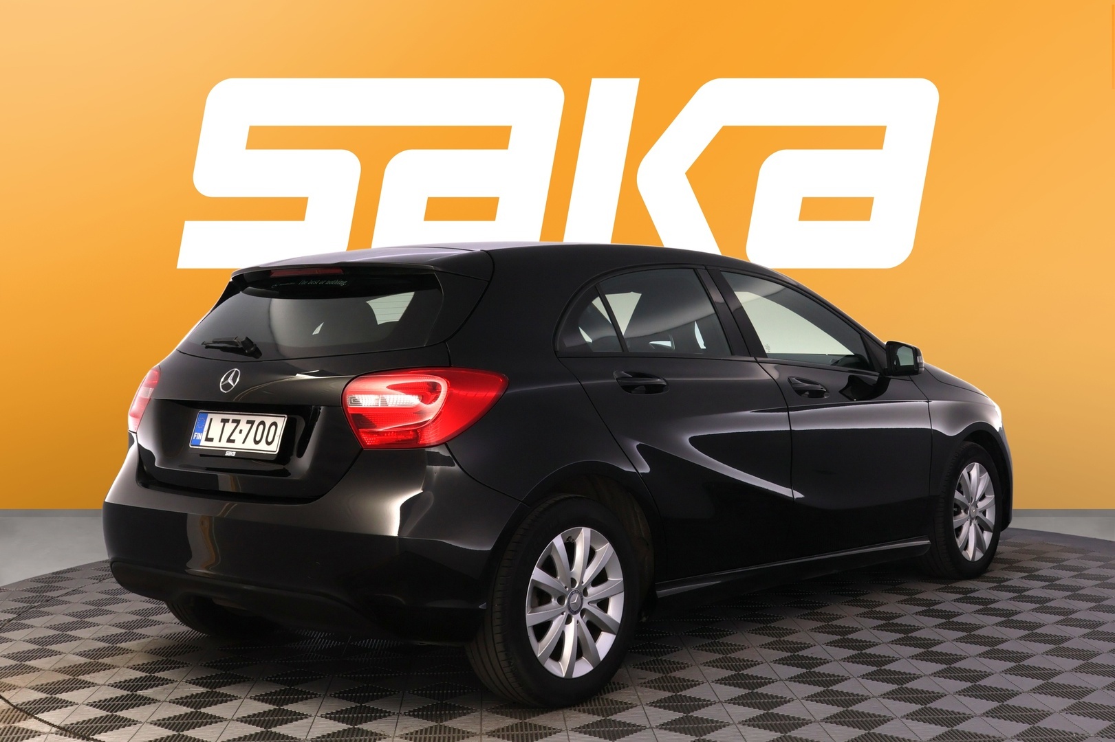 MERCEDES-BENZ A 2013