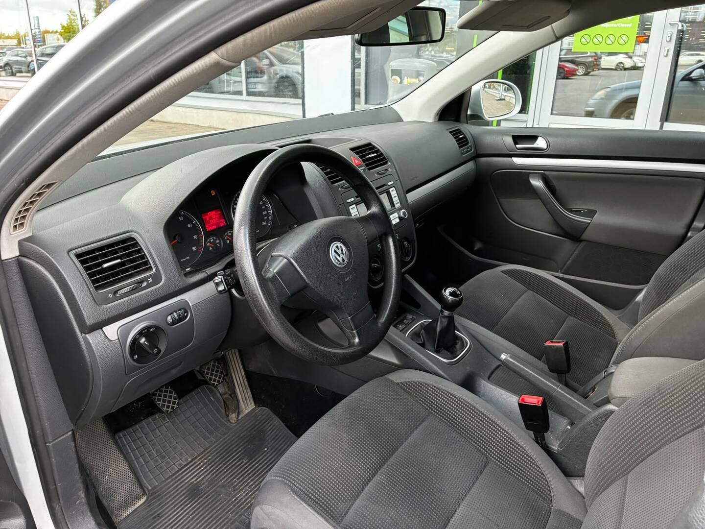 VOLKSWAGEN Golf 2008