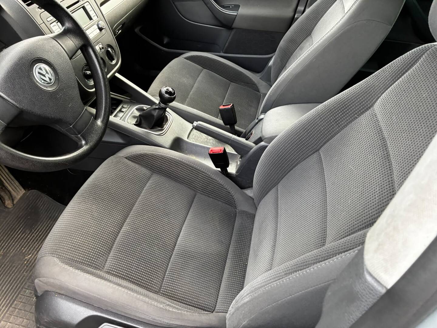 VOLKSWAGEN Golf 2008