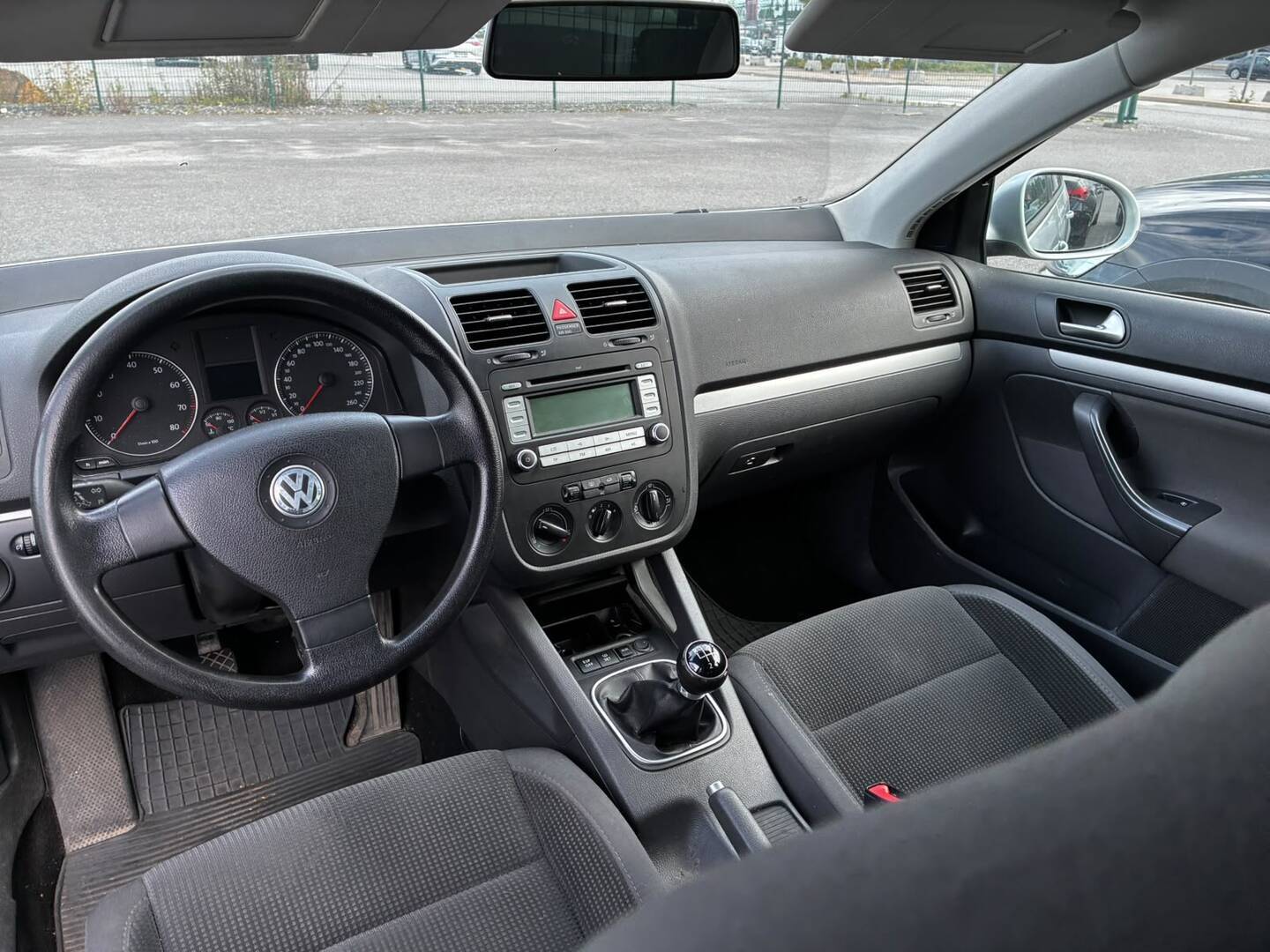 VOLKSWAGEN Golf 2008
