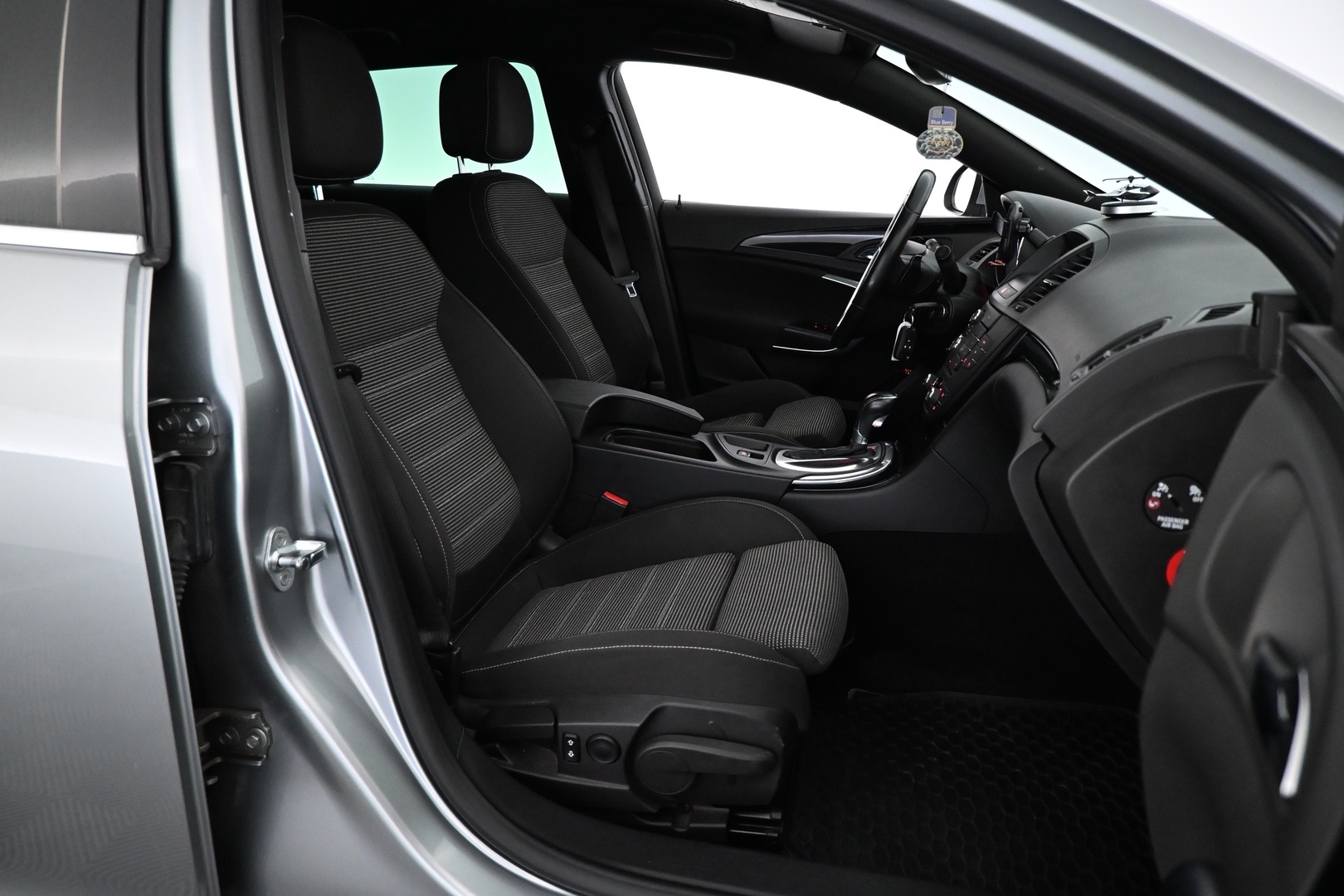 OPEL Insignia 2012