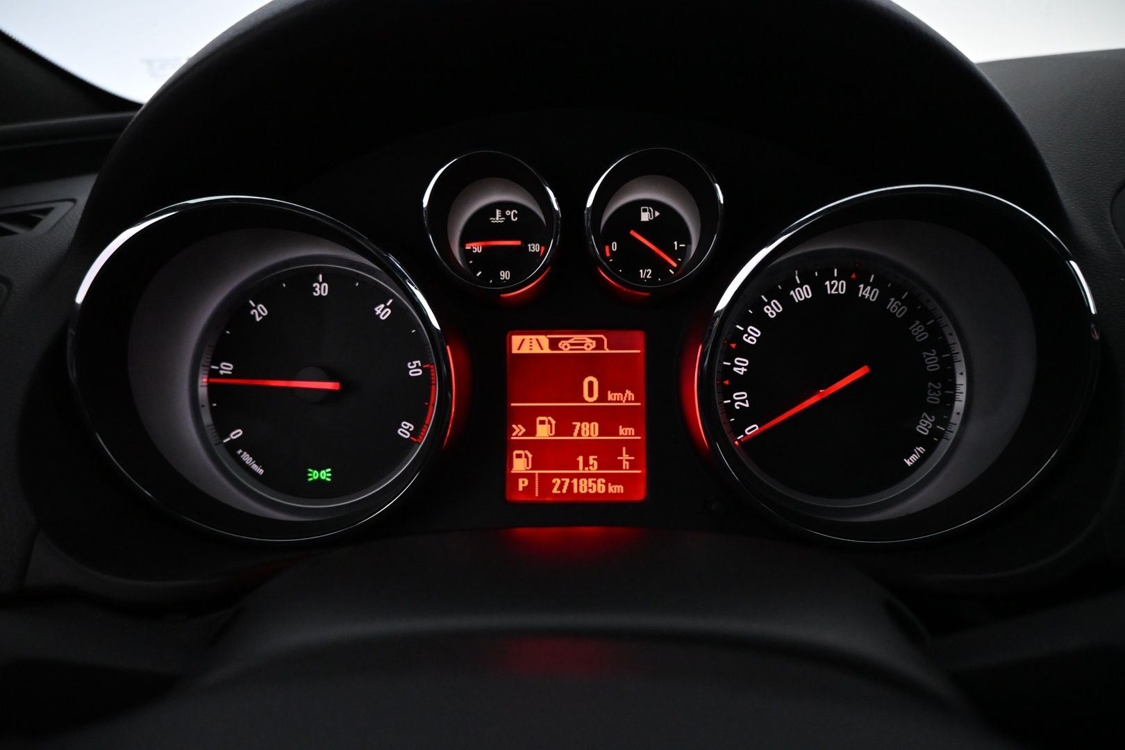 OPEL Insignia 2012