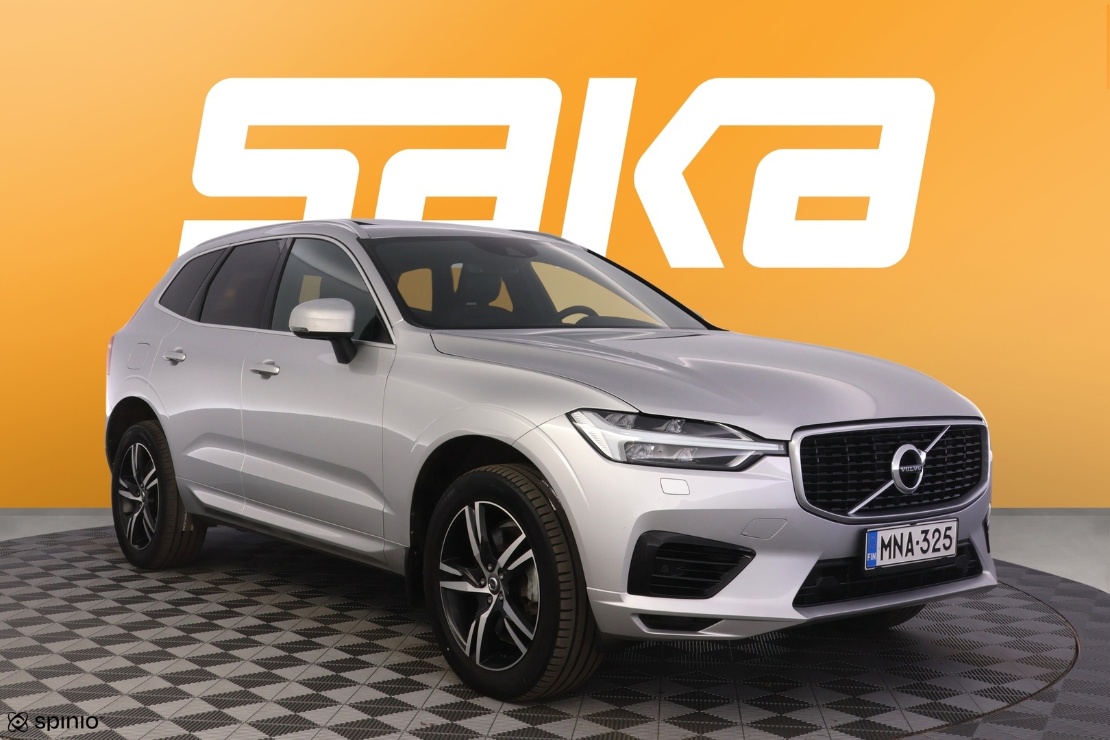 VOLVO XC60 2018