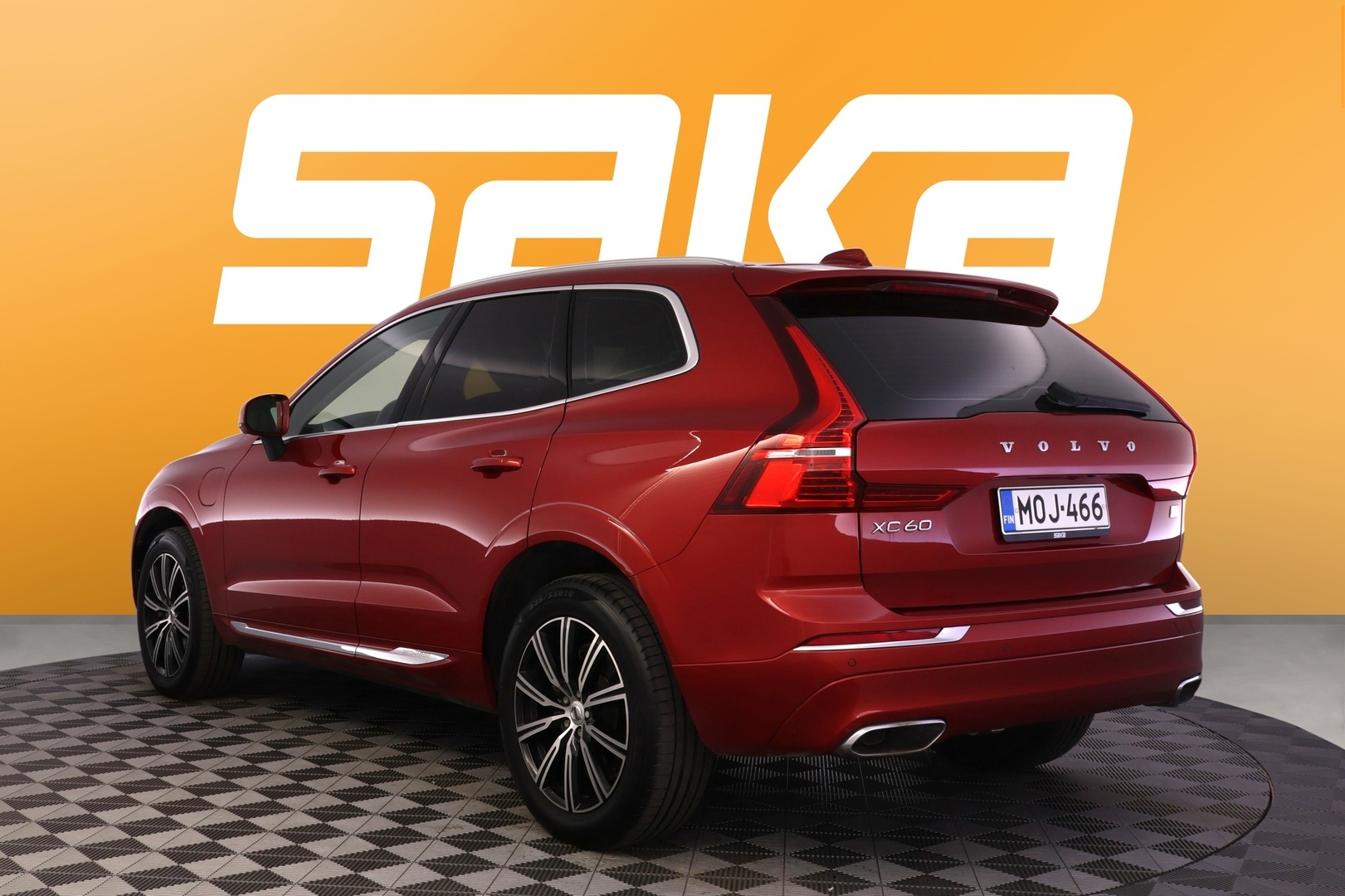 VOLVO XC60 2021