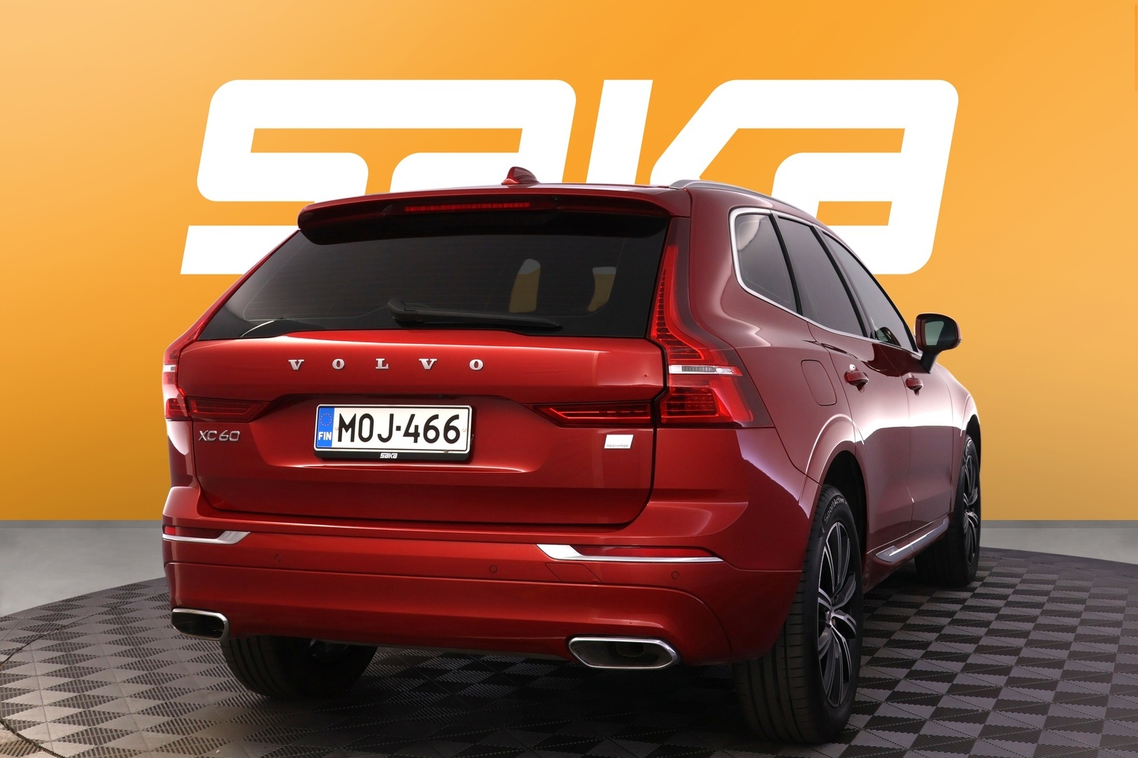 VOLVO XC60 2021