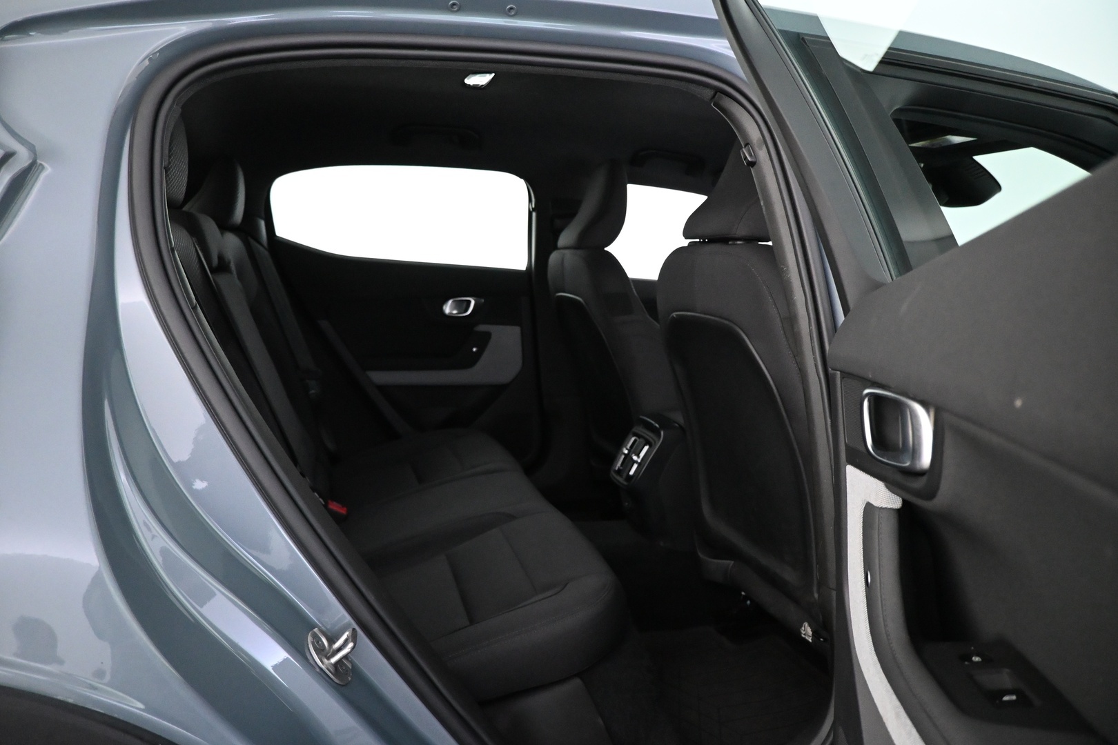 POLESTAR 2 2023