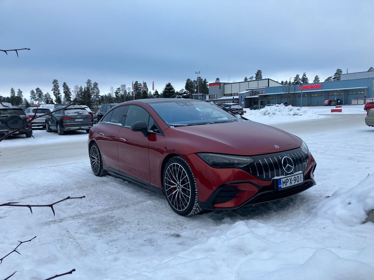 MERCEDES-BENZ EQE 2023