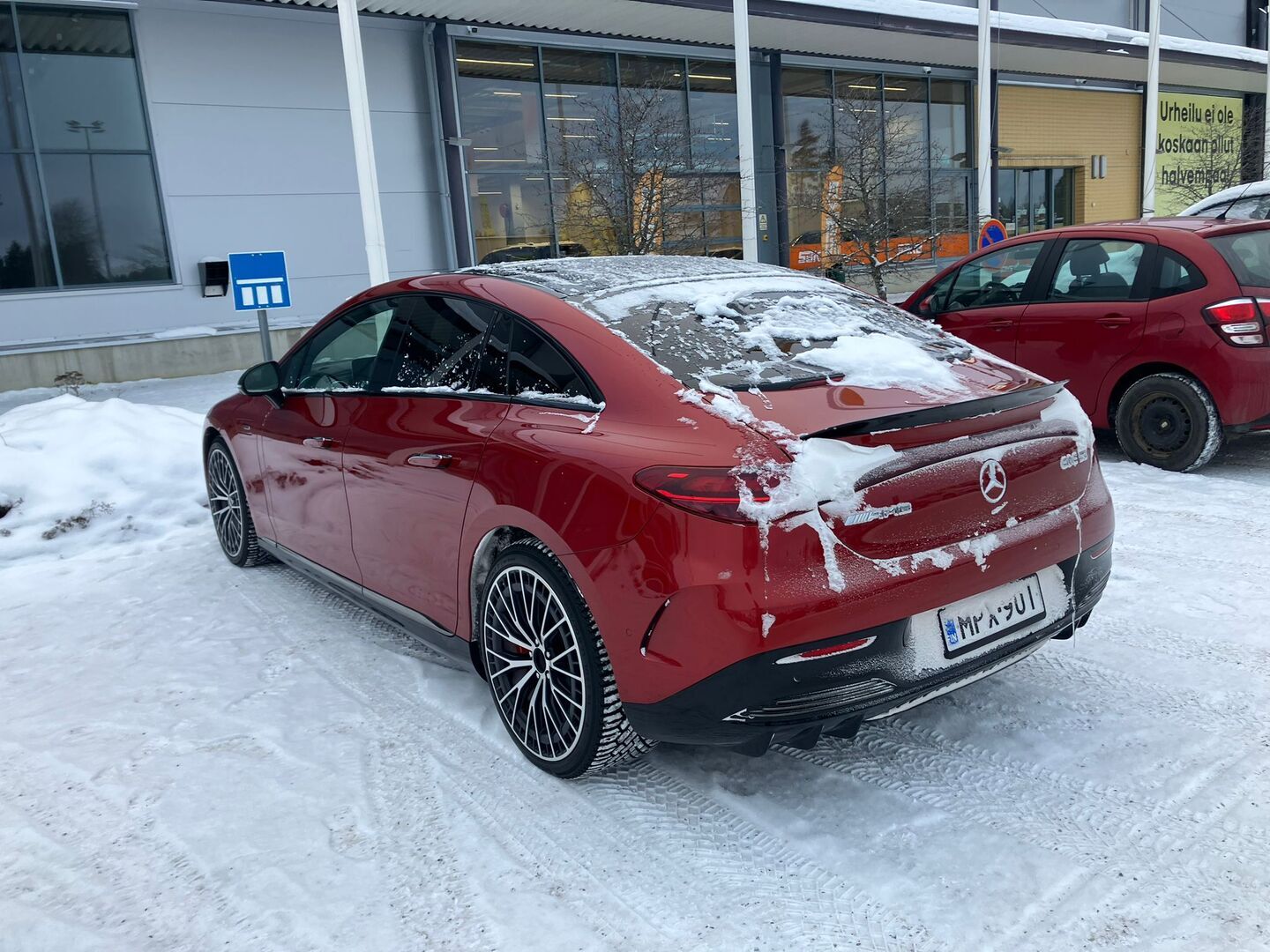 MERCEDES-BENZ EQE 2023