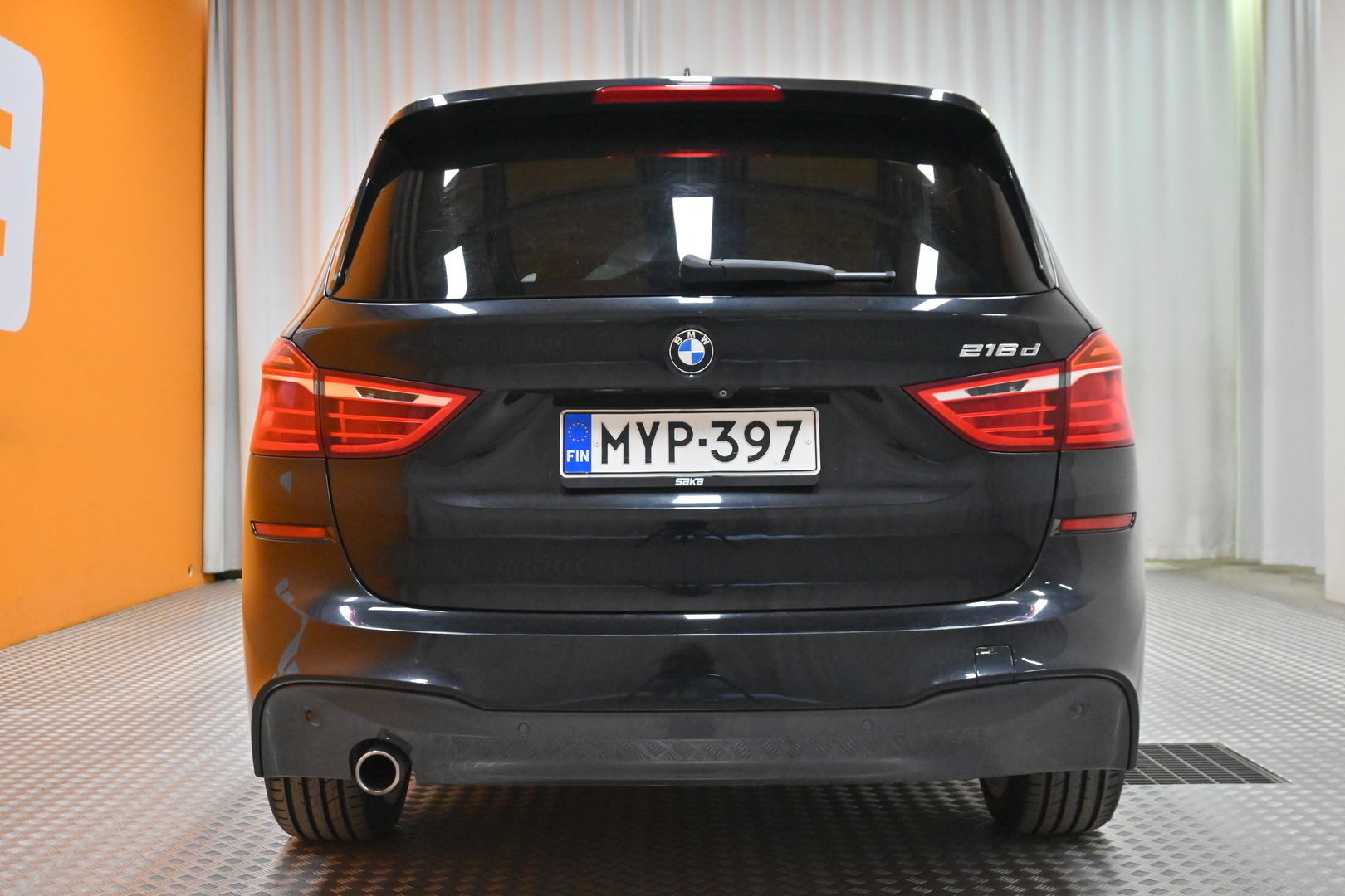 BMW 216 2016
