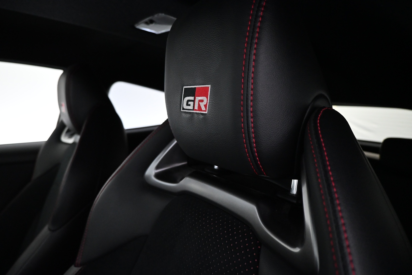 TOYOTA GR Yaris 2021