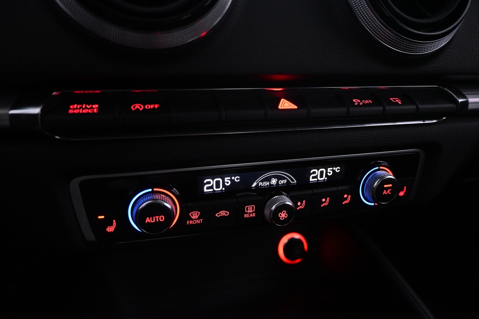 AUDI A3 2014