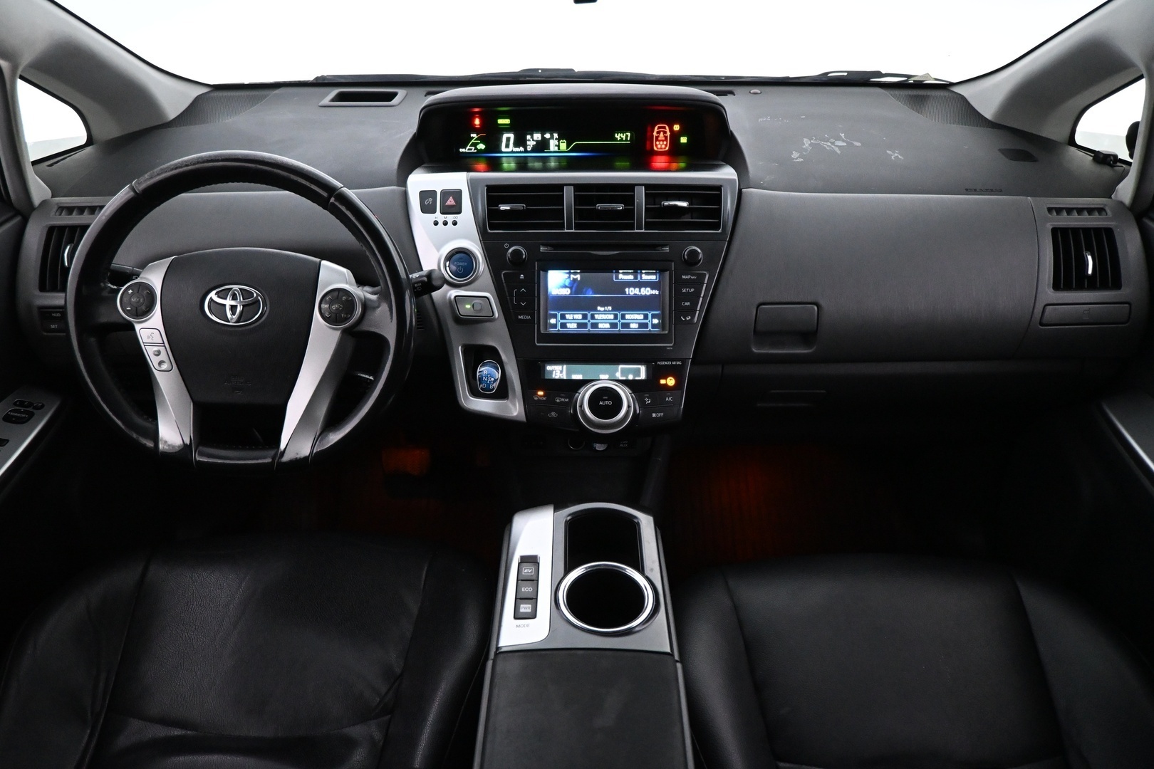 TOYOTA Prius+ 2015