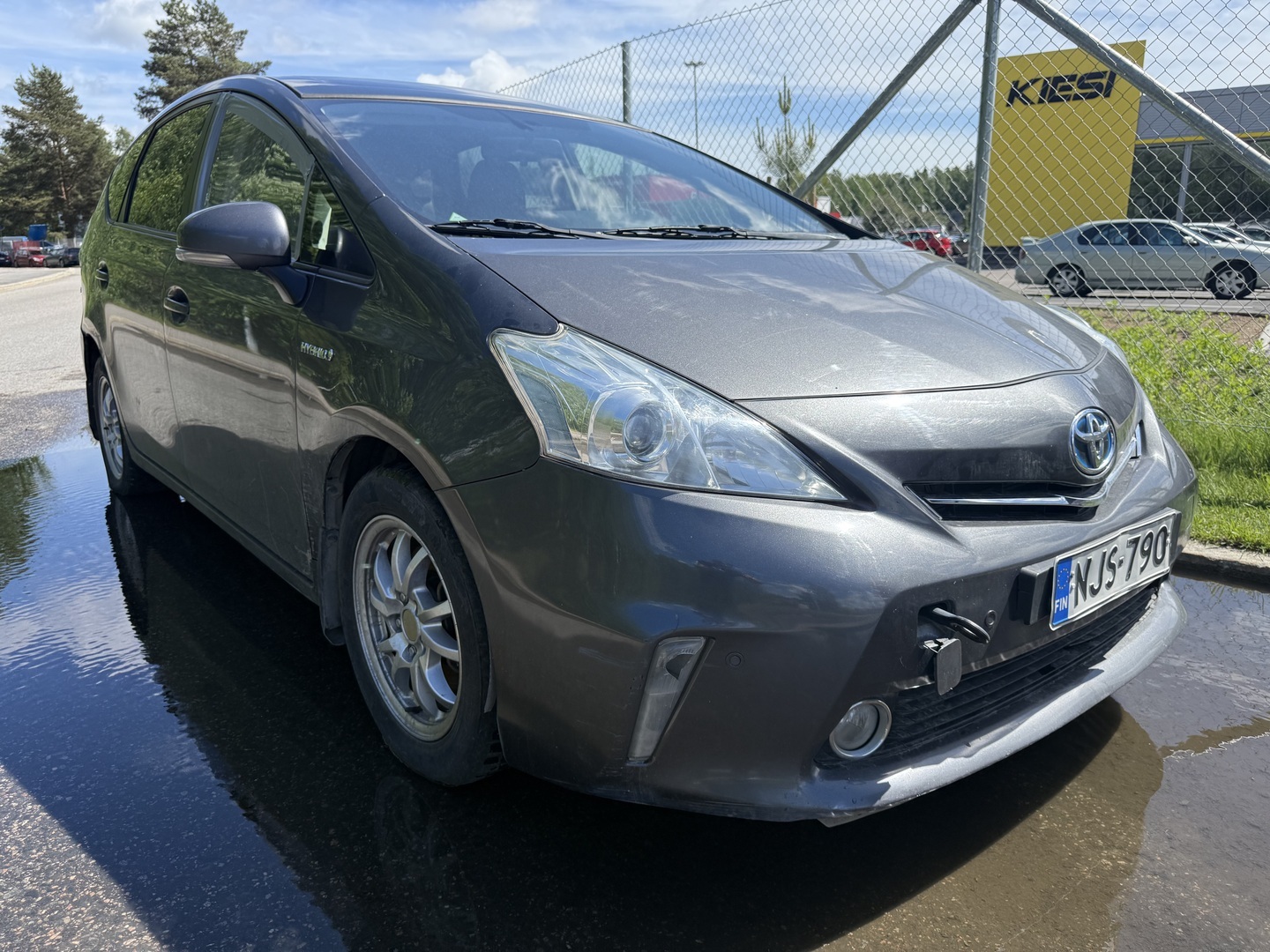 TOYOTA Prius+ 2015
