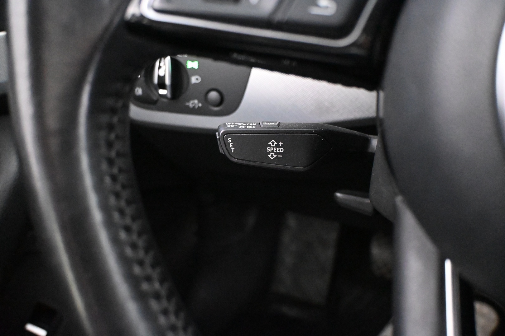AUDI A4 2016