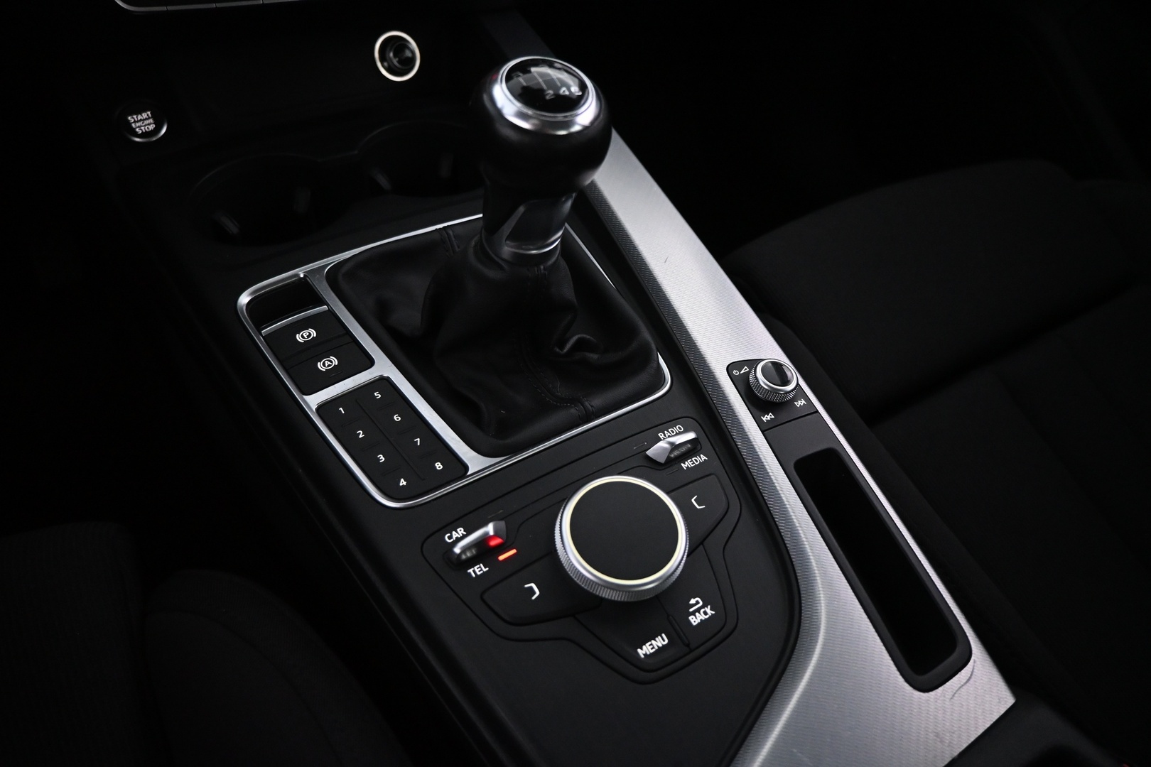 AUDI A4 2016