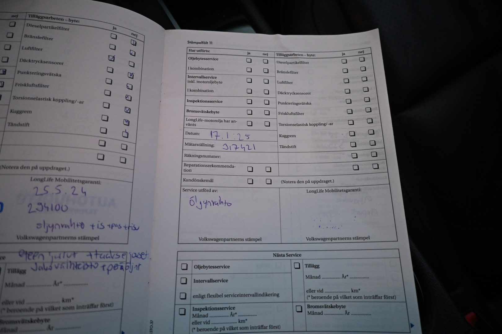 VOLKSWAGEN Touareg 2010