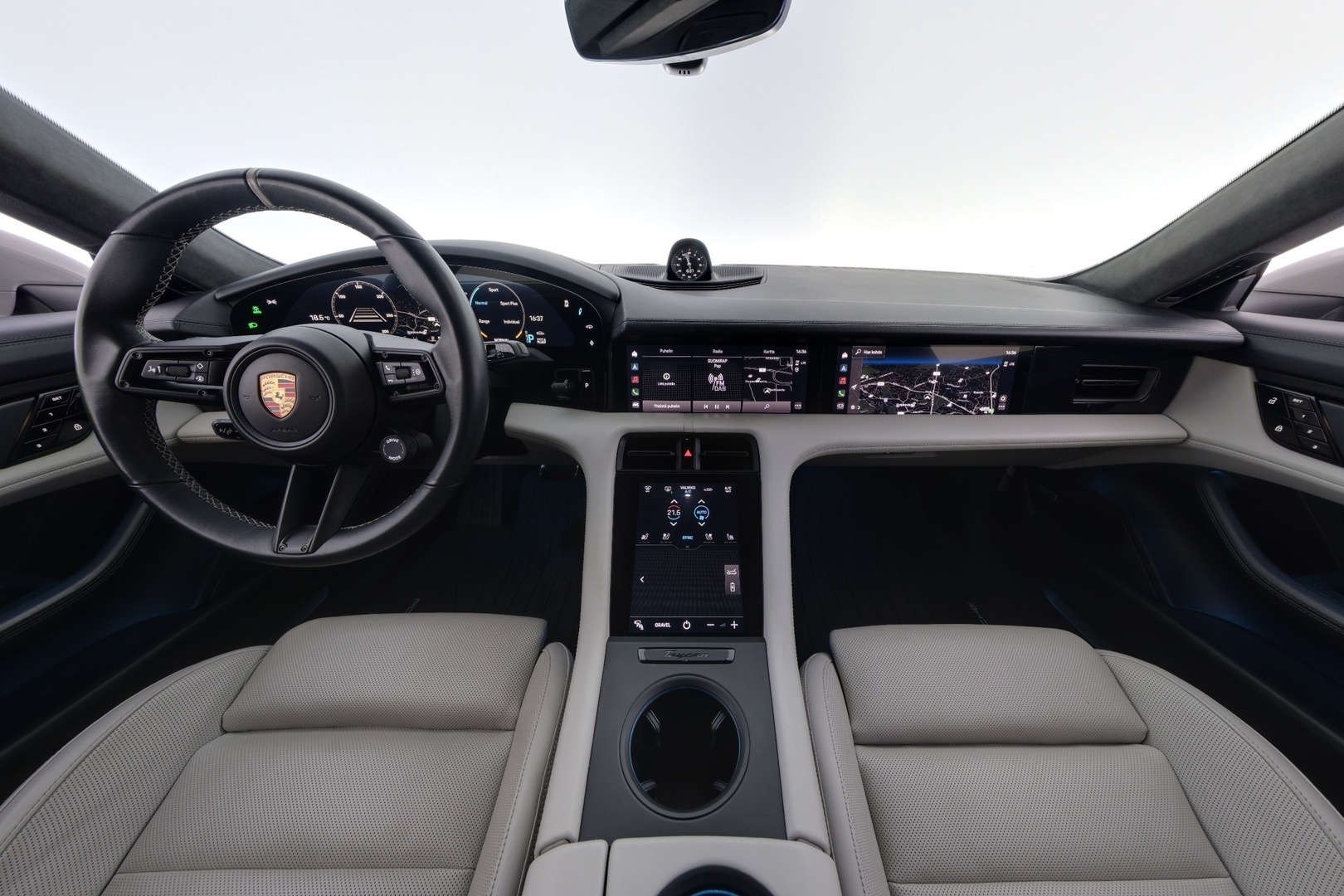 PORSCHE Taycan 2021