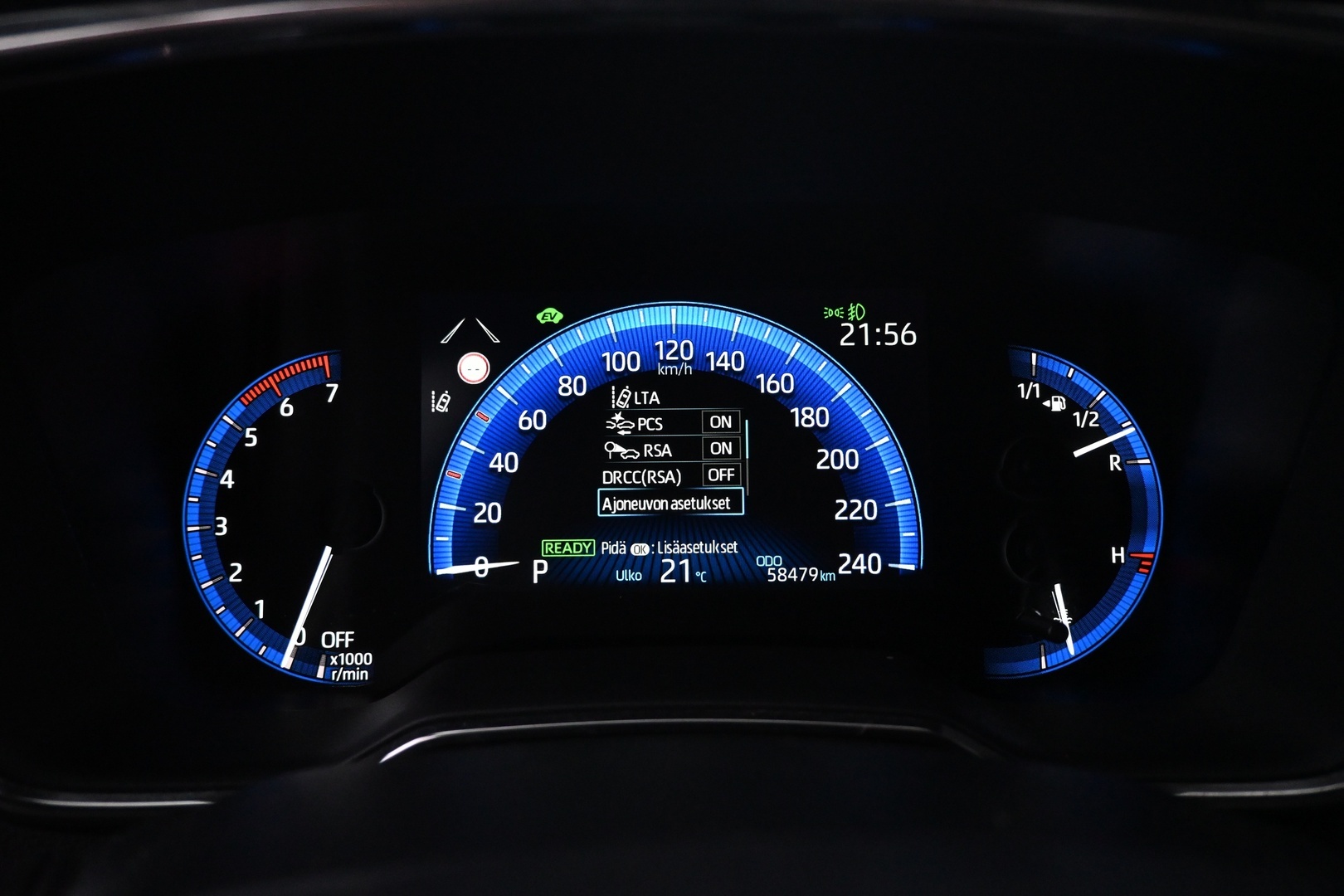 TOYOTA Corolla 2023