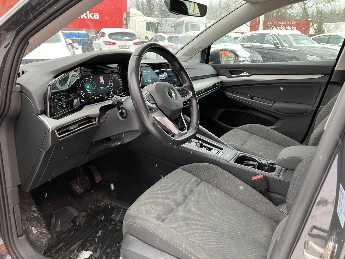 VOLKSWAGEN Golf 2022