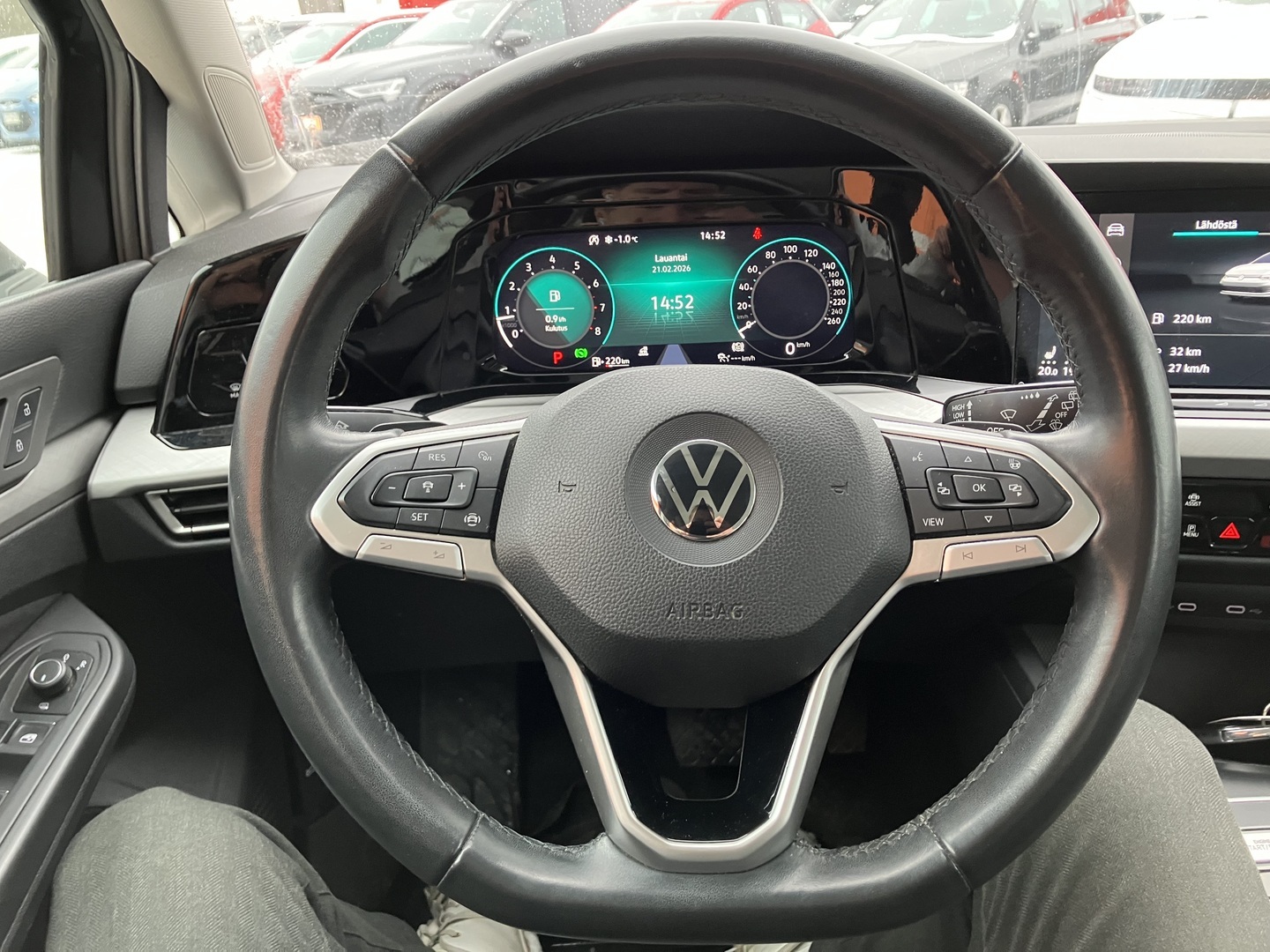 VOLKSWAGEN Golf 2022