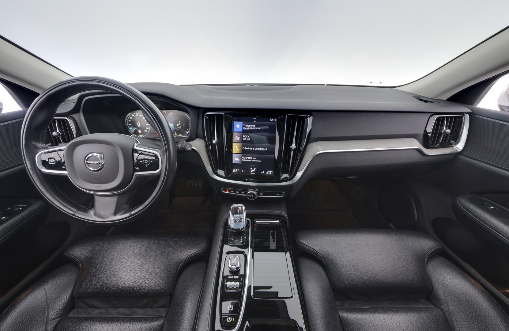 VOLVO V60 2020