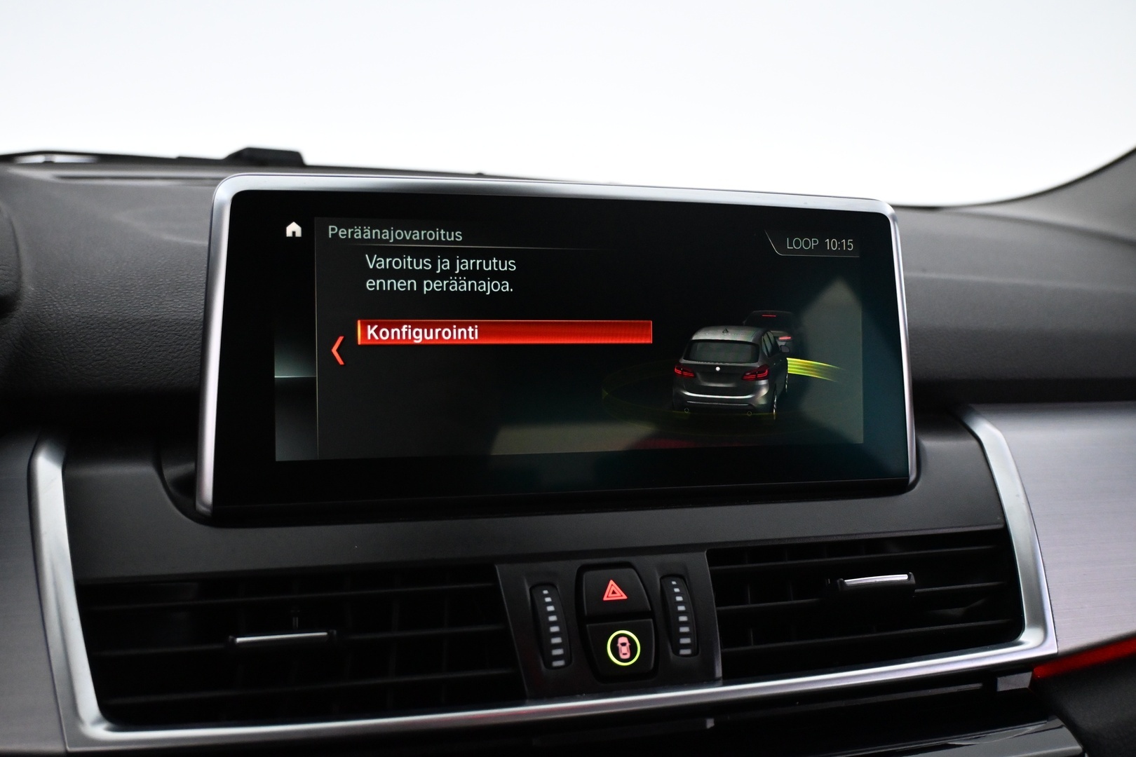 BMW 225 2019