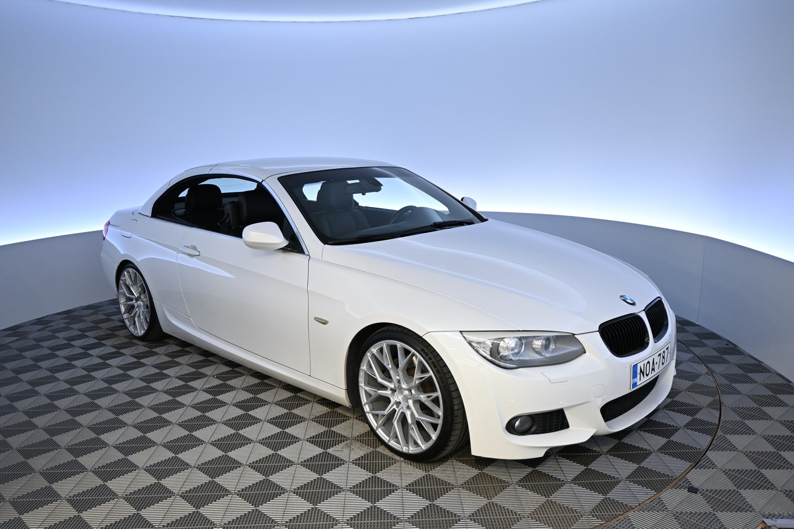 BMW 325 2011