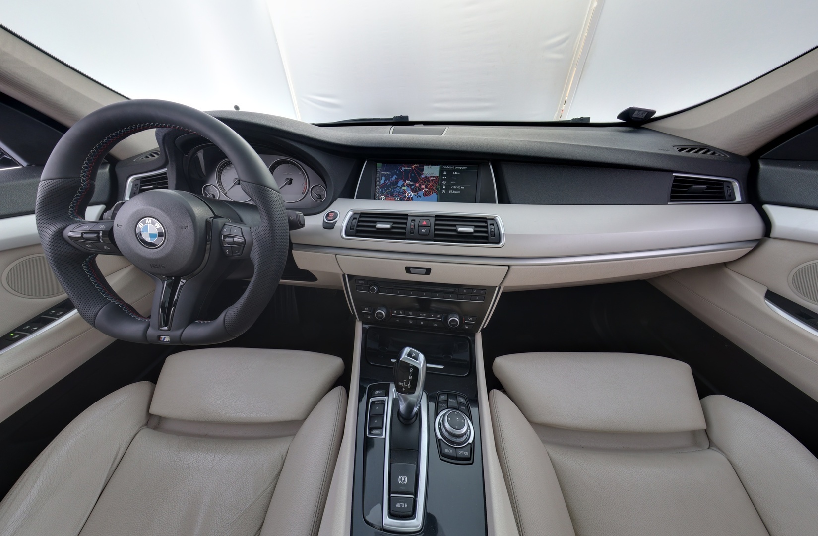 BMW 530 GRAN TURISMO 2010